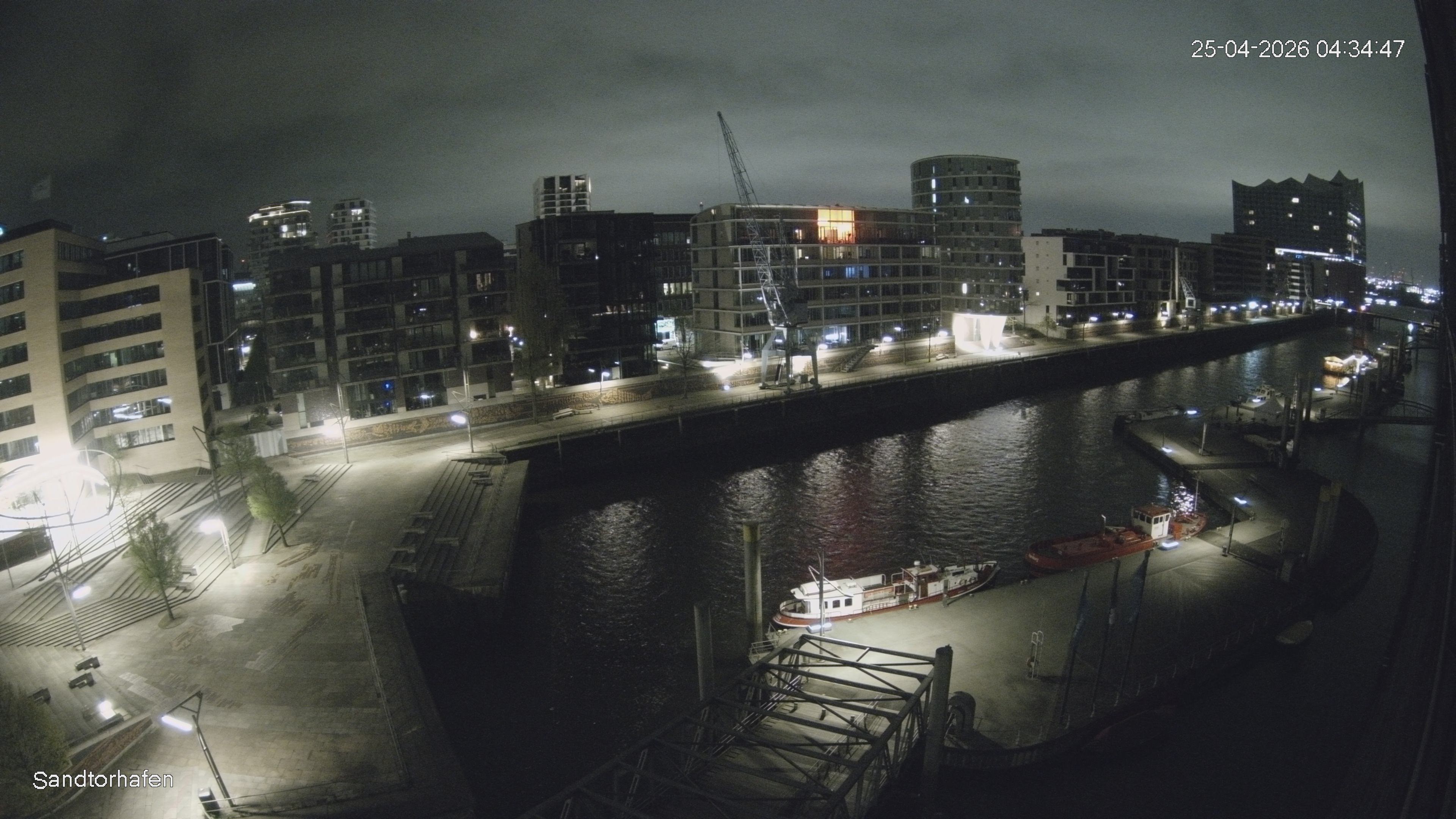 Archiv Foto Webcam Hamburg: HafenCity und Elbphilharmonie