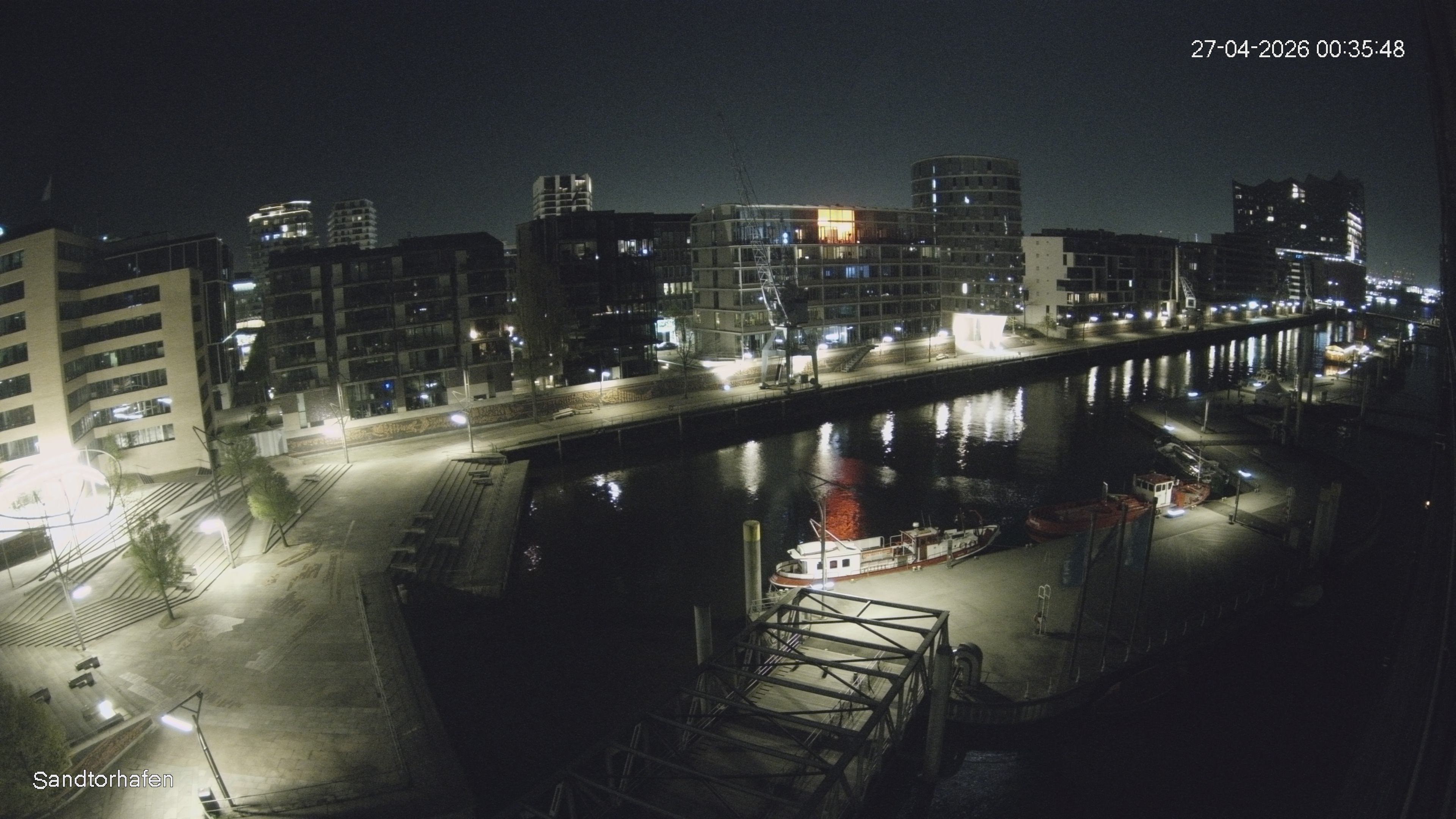 Archived image Webcam Harbour Hall Hamburg