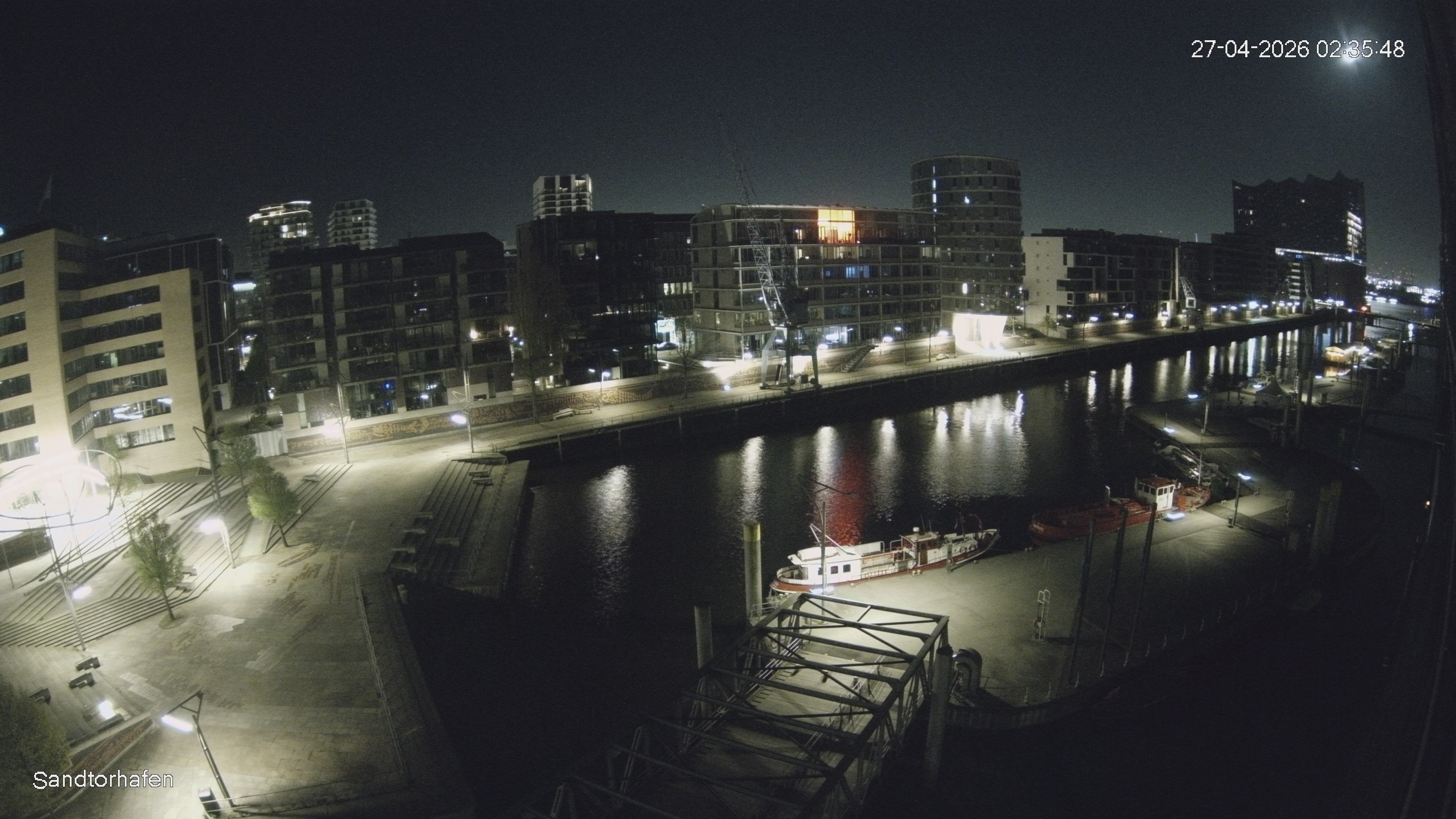 Archived image Webcam Harbour Hall Hamburg