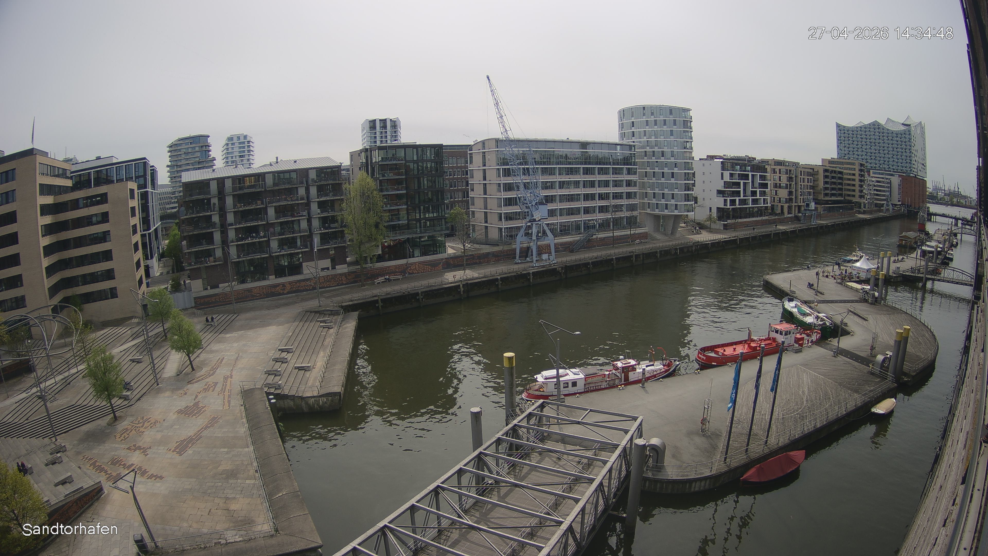 Archived image Webcam Harbour Hall Hamburg