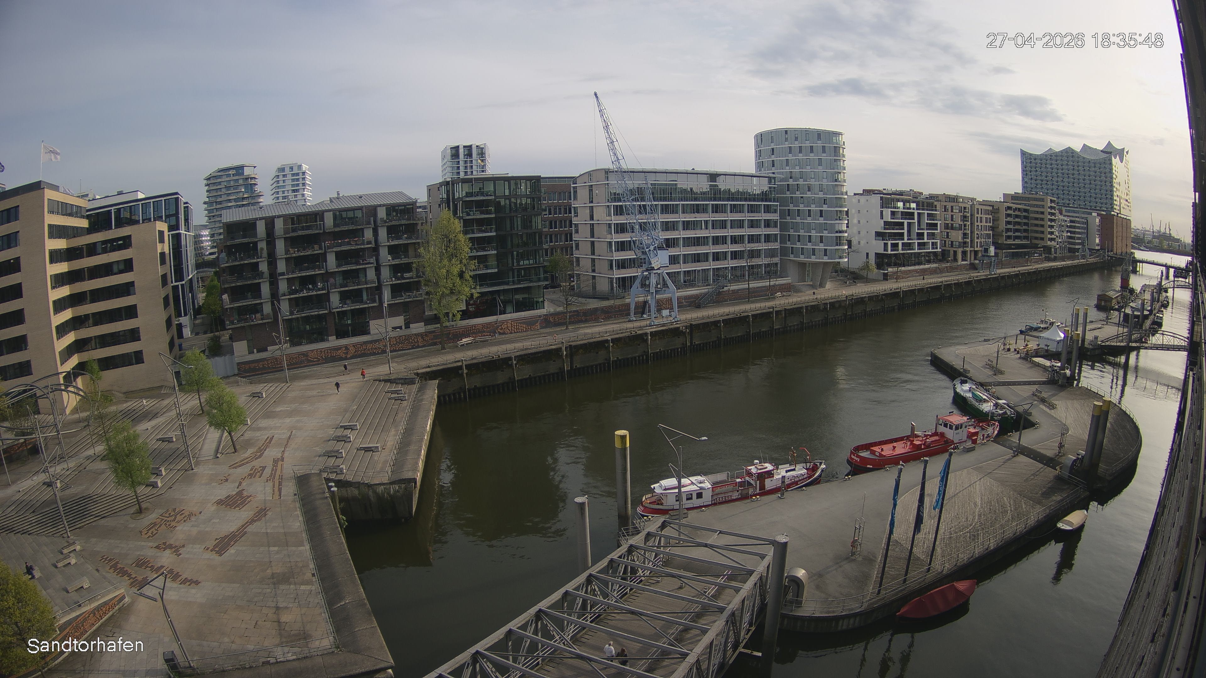 Archived image Webcam Harbour Hall Hamburg