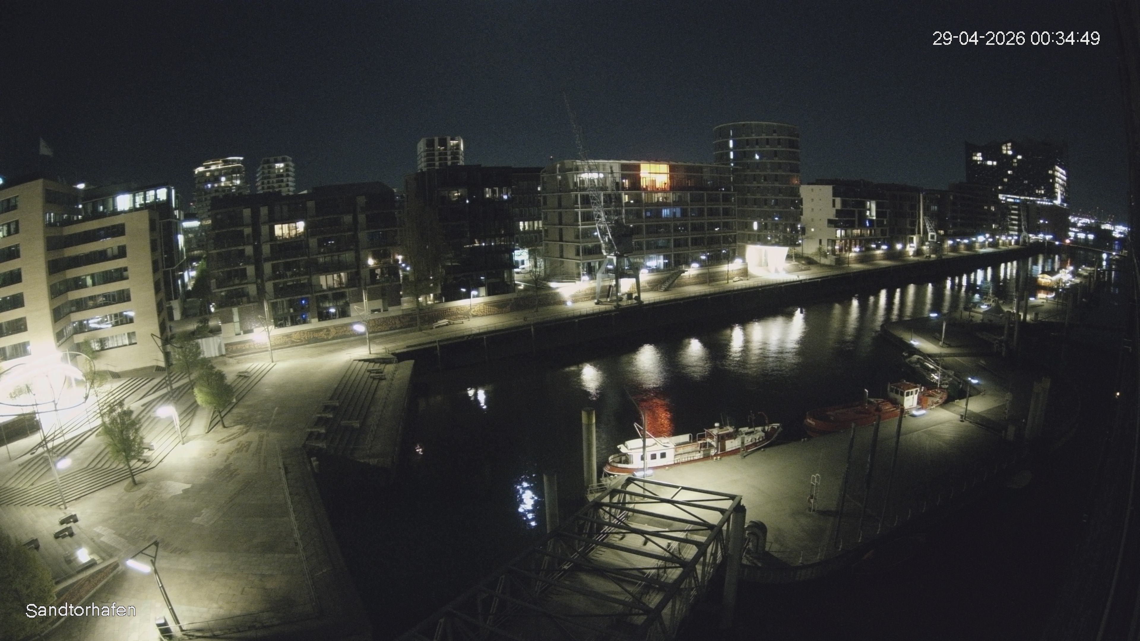 Archiv Foto Webcam Hamburg: HafenCity und Elbphilharmonie