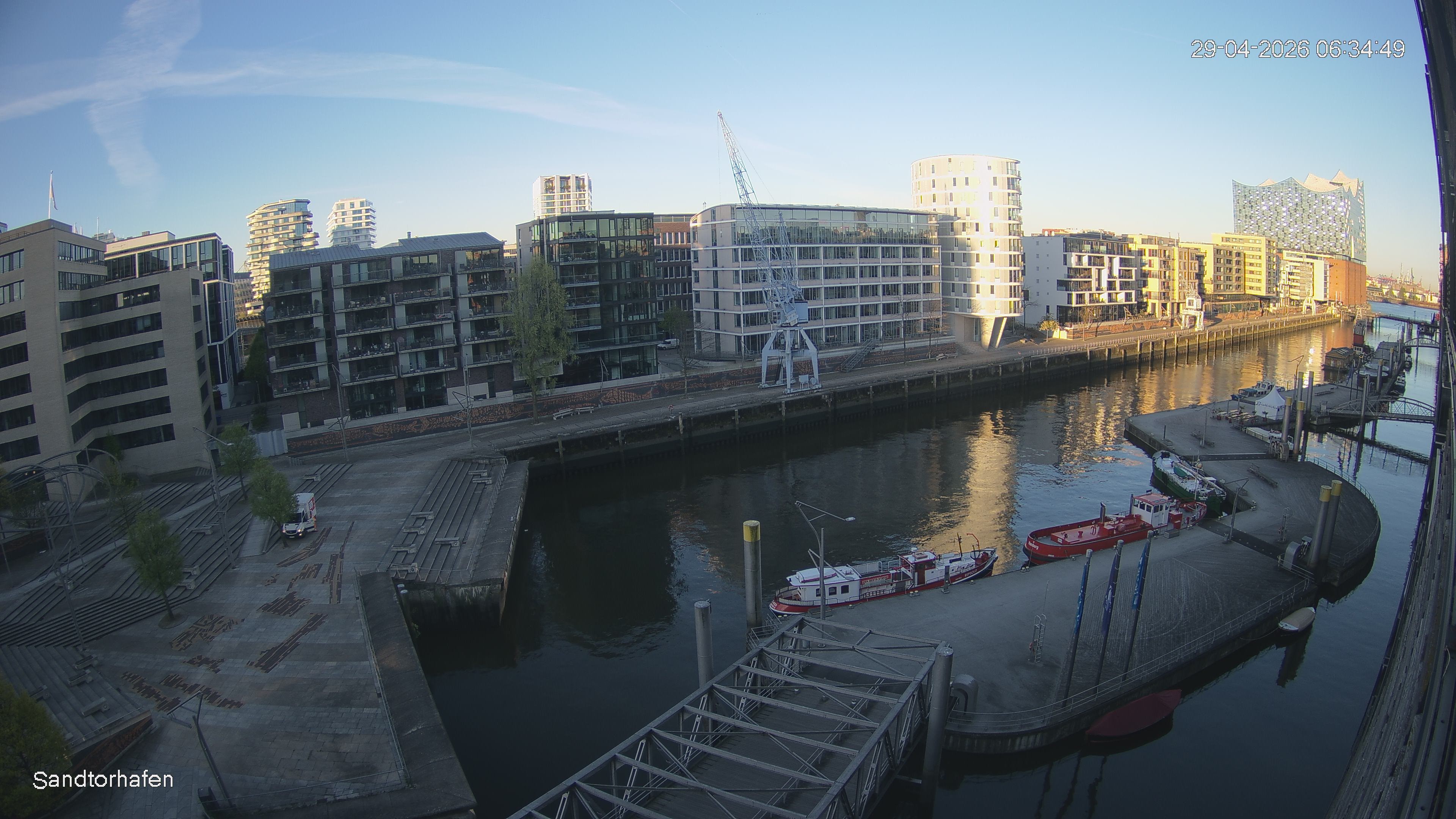 Archiv Foto Webcam Hamburg: HafenCity und Elbphilharmonie