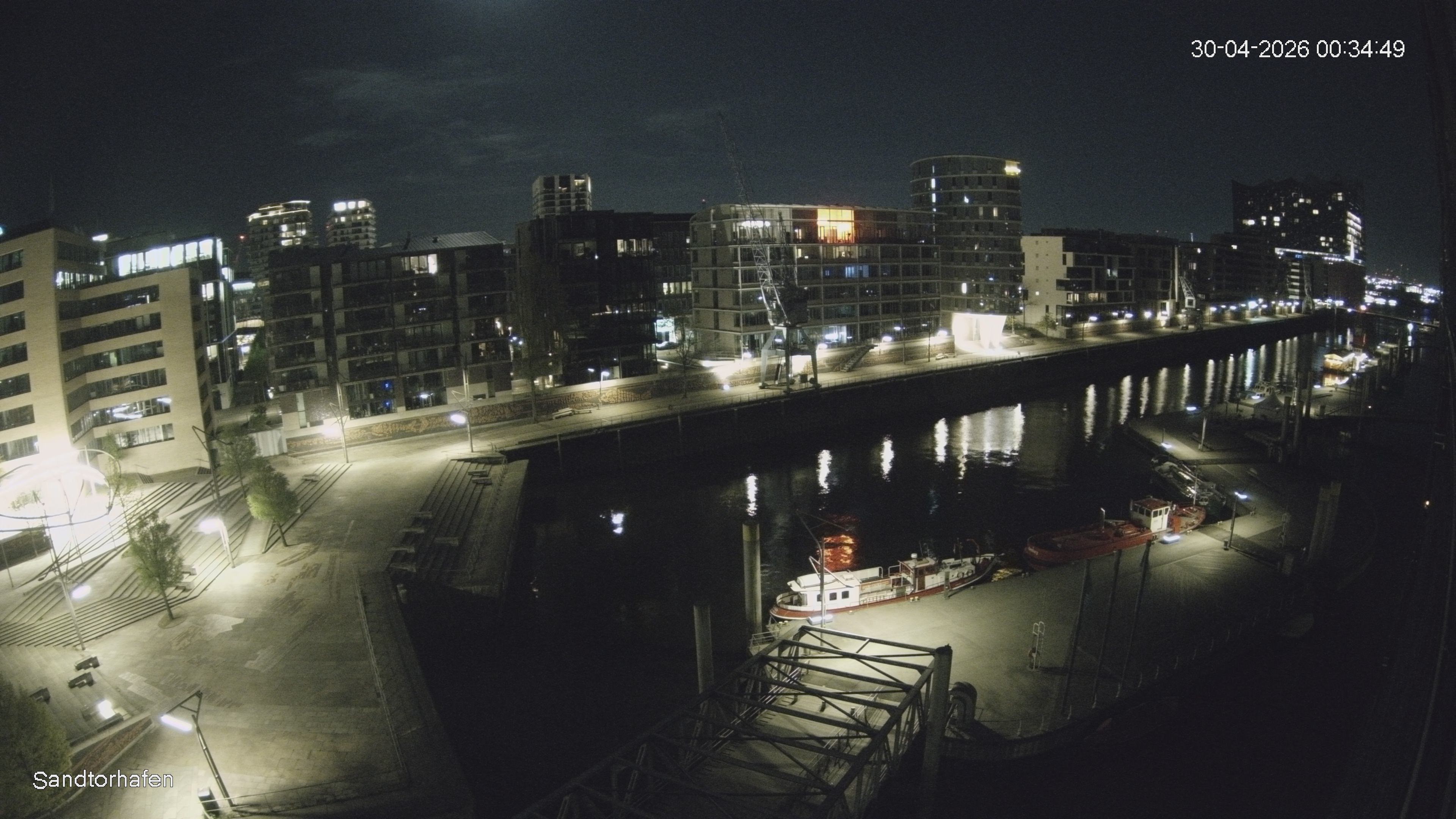 Archiv Foto Webcam Hamburg: HafenCity und Elbphilharmonie