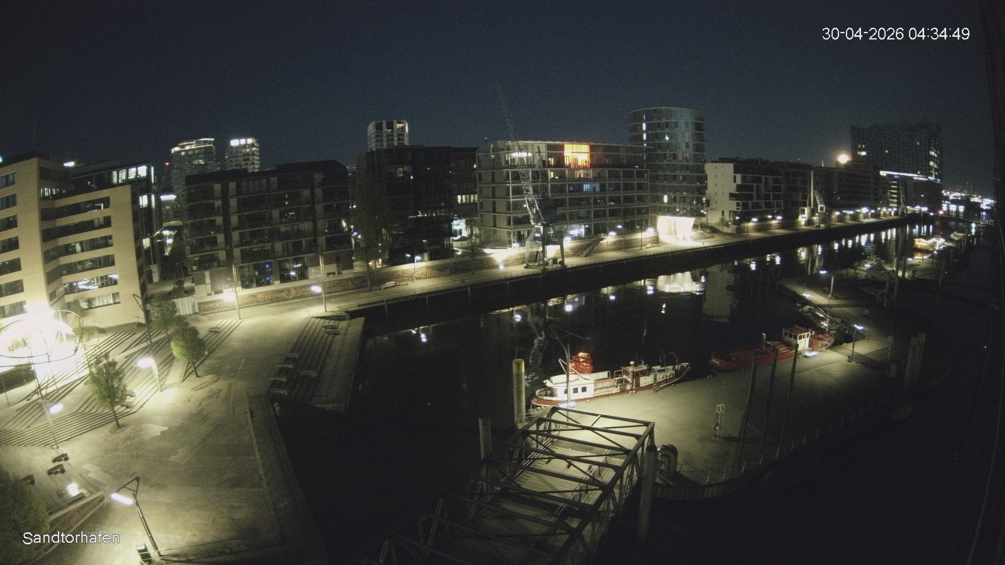 Archiv Foto Webcam Hamburg: HafenCity und Elbphilharmonie