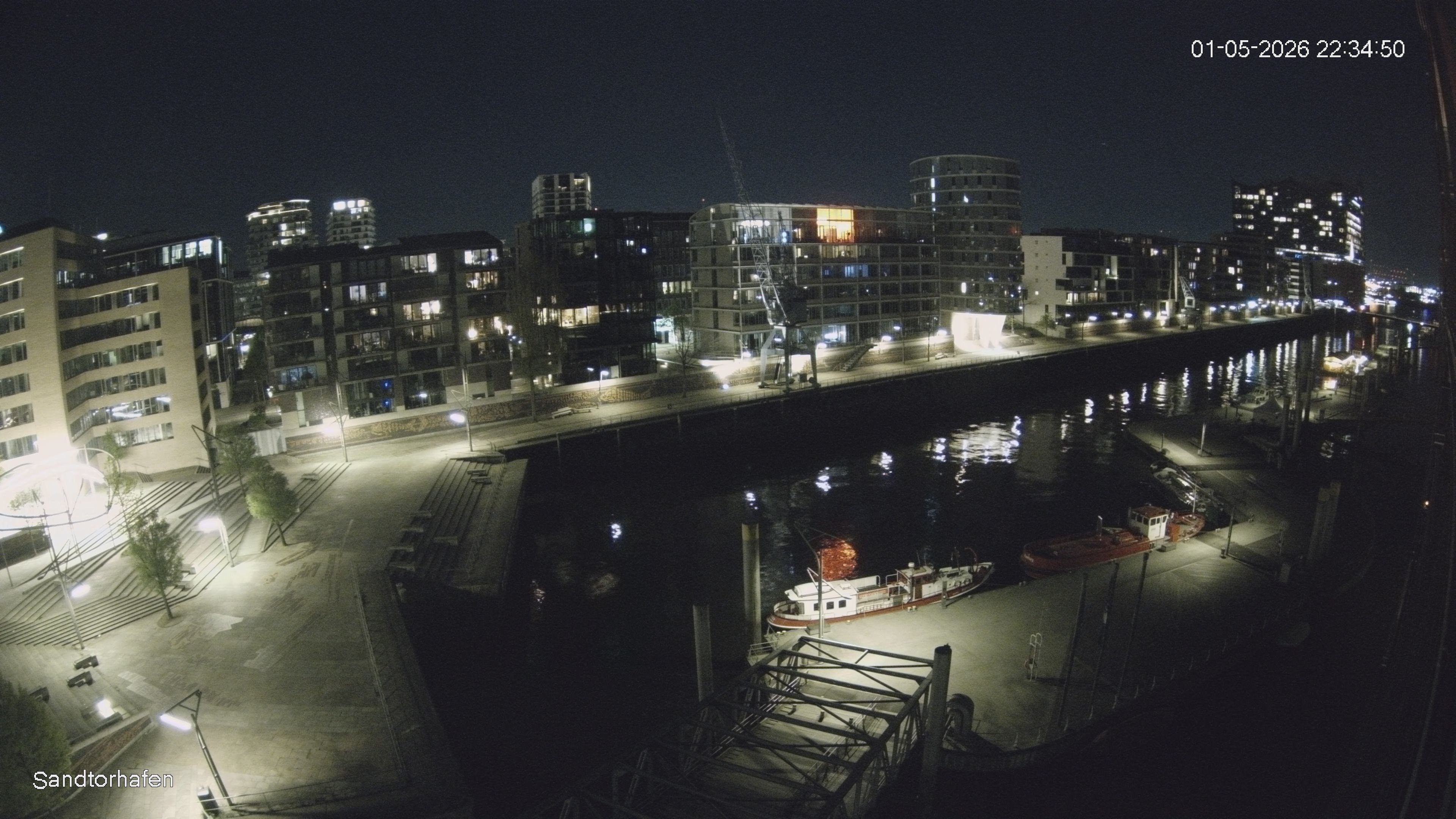 Archived image Webcam Harbour Hall Hamburg