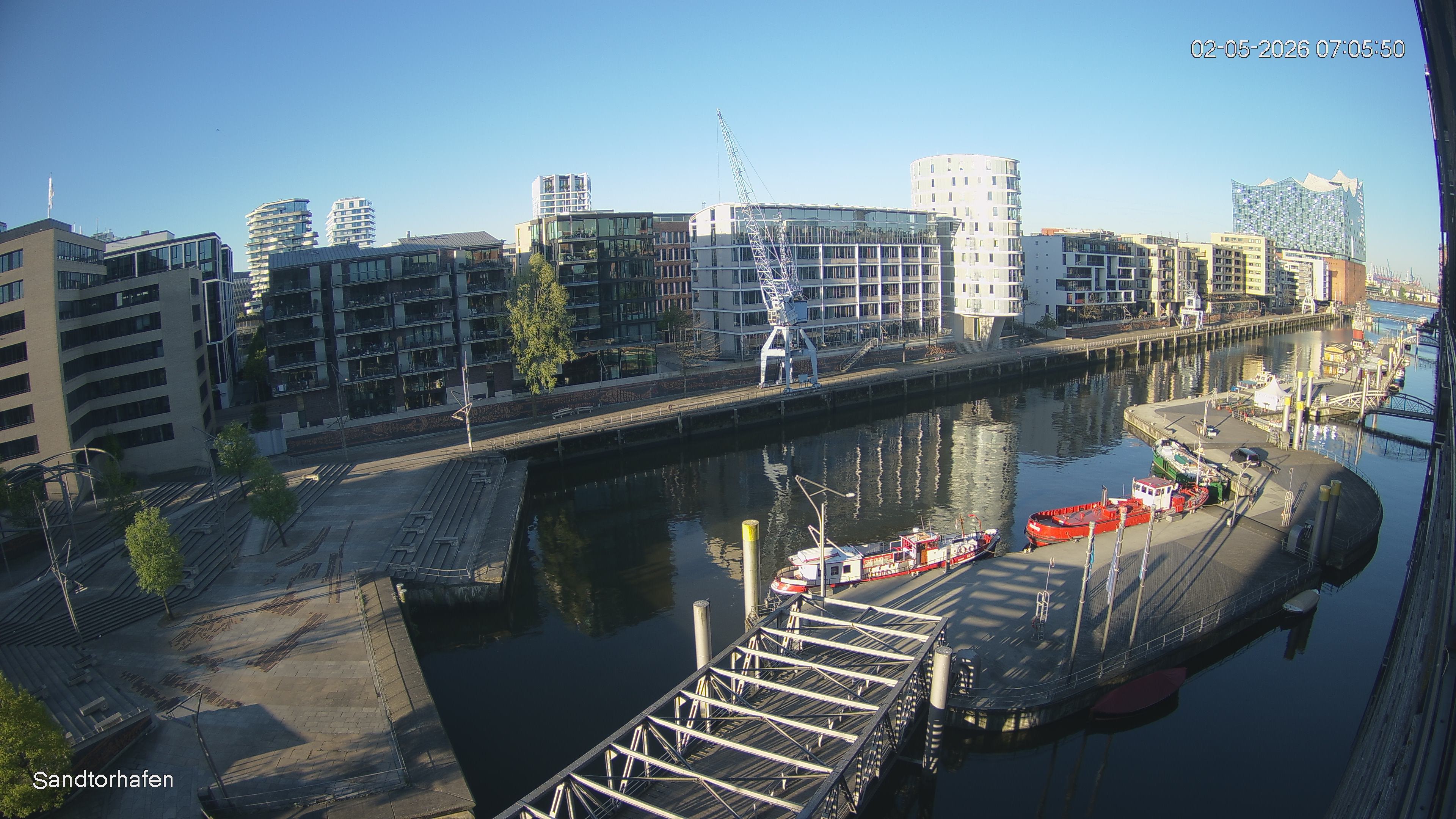 Archived image Webcam Harbour Hall Hamburg