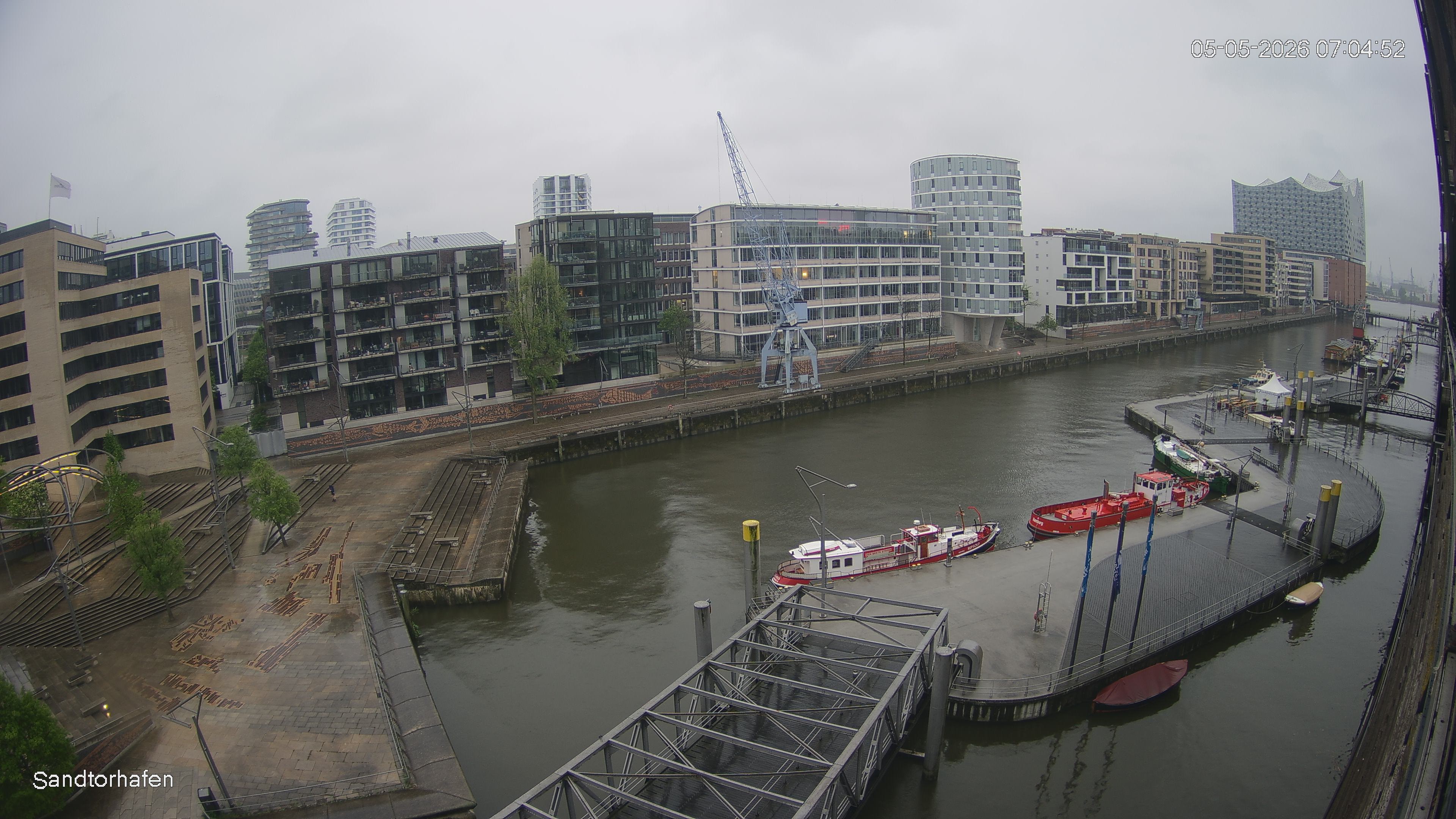 Archived image Webcam Harbour Hall Hamburg