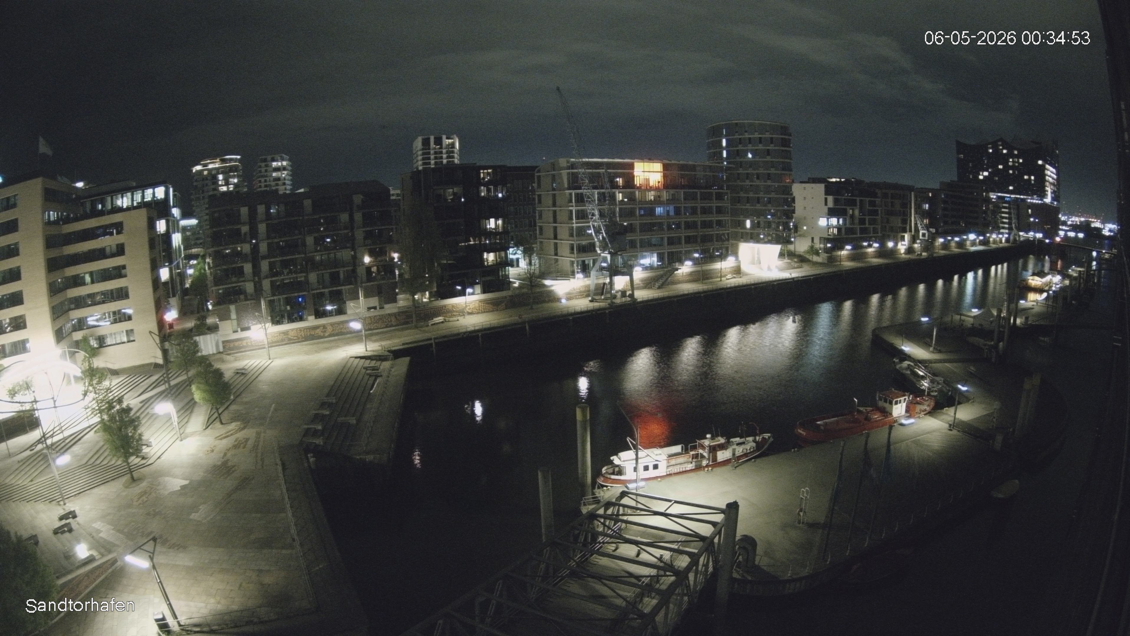 Archiv Foto Webcam Hamburg: HafenCity und Elbphilharmonie