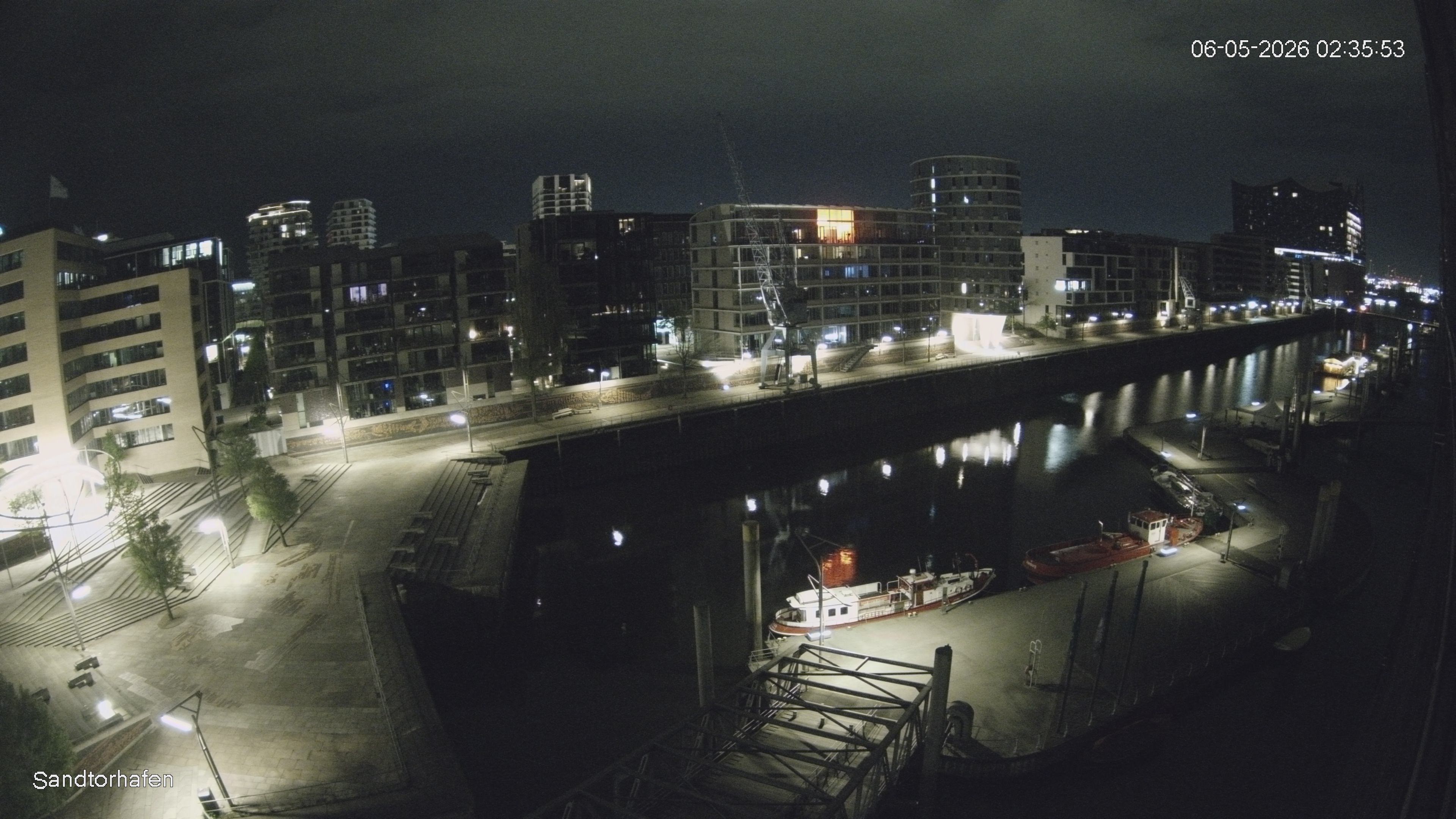 Archiv Foto Webcam Hamburg: HafenCity und Elbphilharmonie