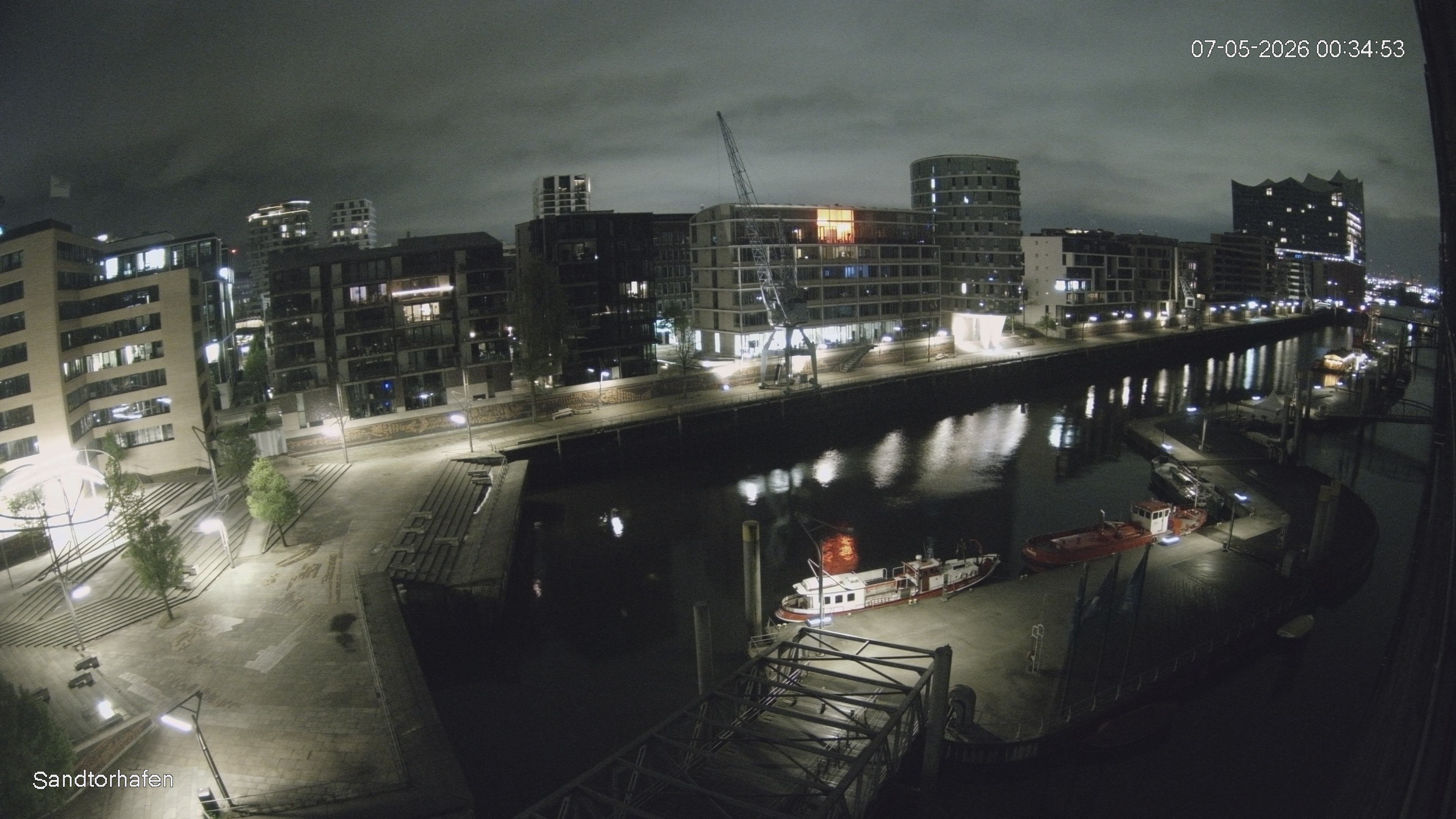 Archiv Foto Webcam Hamburg: HafenCity und Elbphilharmonie