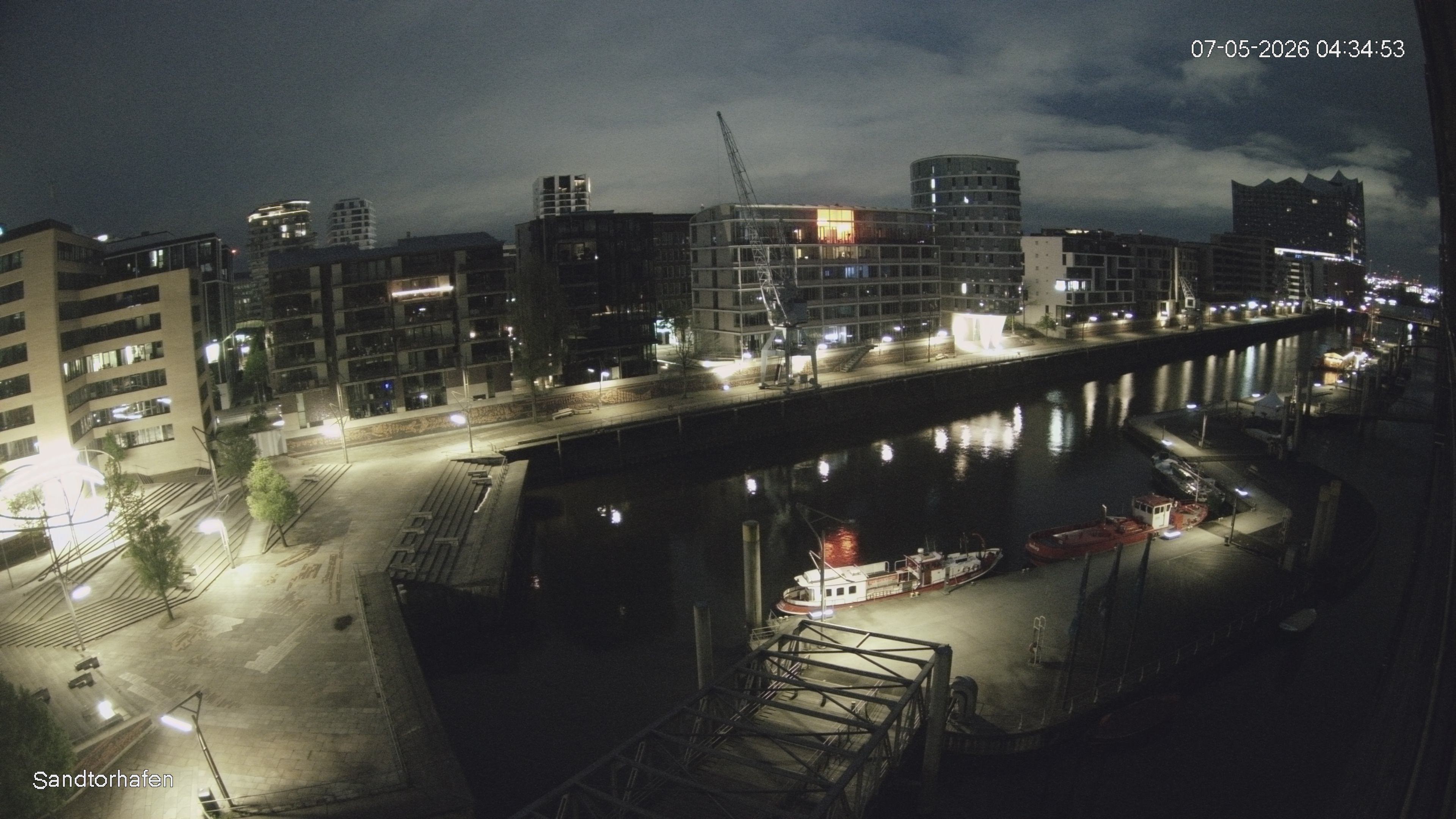 Archiv Foto Webcam Hamburg: HafenCity und Elbphilharmonie