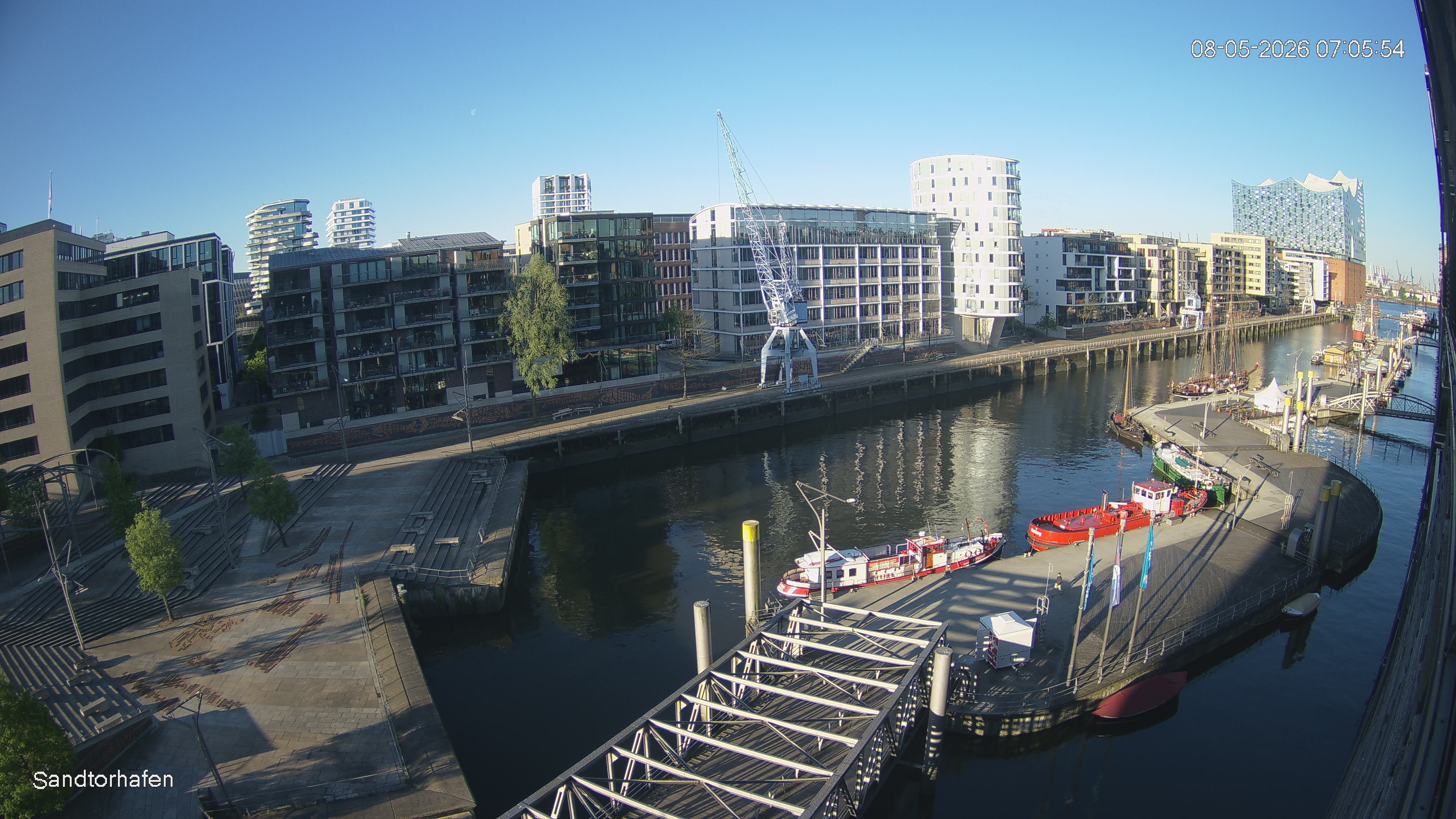 Archiv Foto Webcam Hamburg: HafenCity und Elbphilharmonie