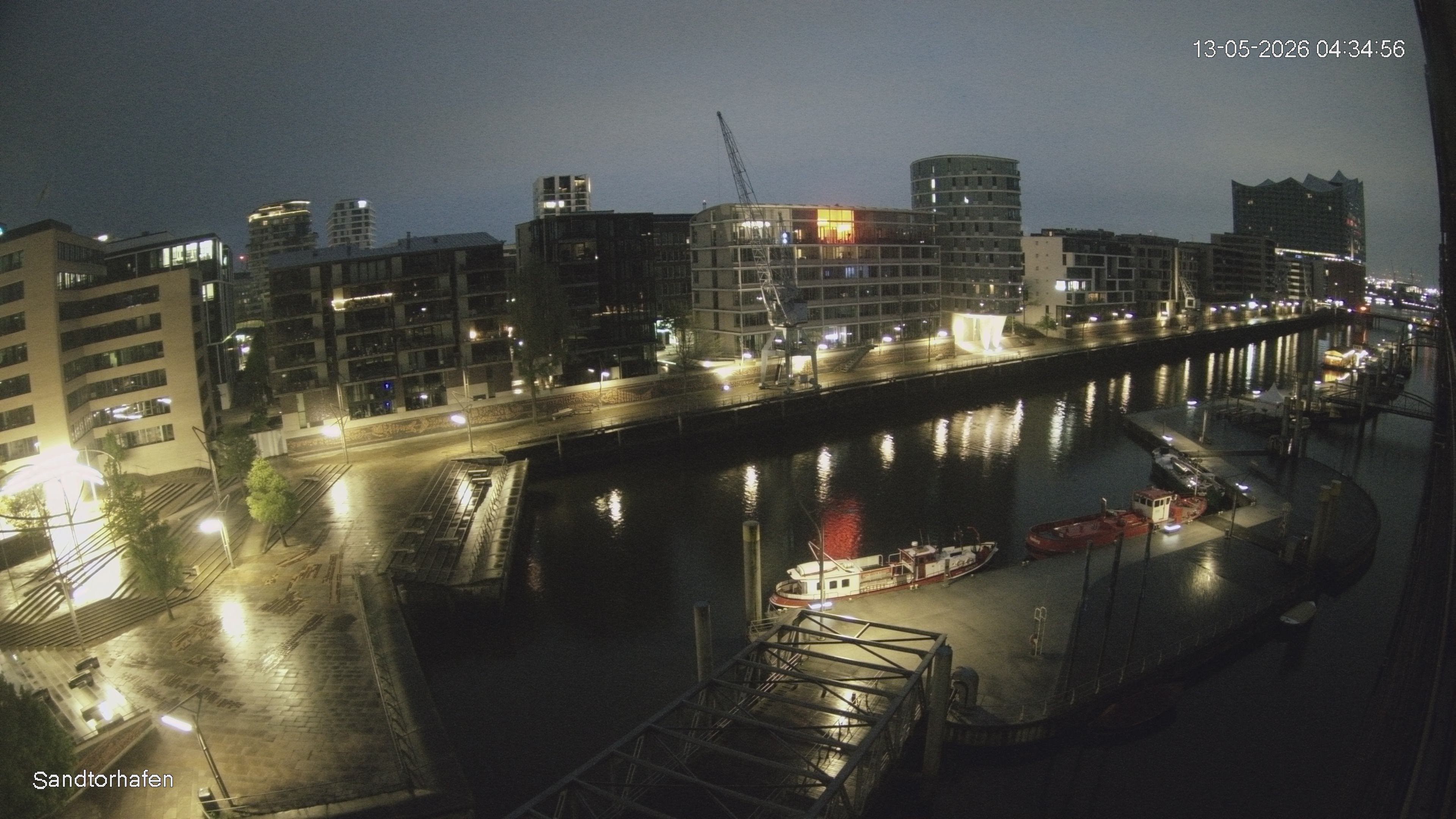 Archiv Foto Webcam Hamburg: HafenCity und Elbphilharmonie