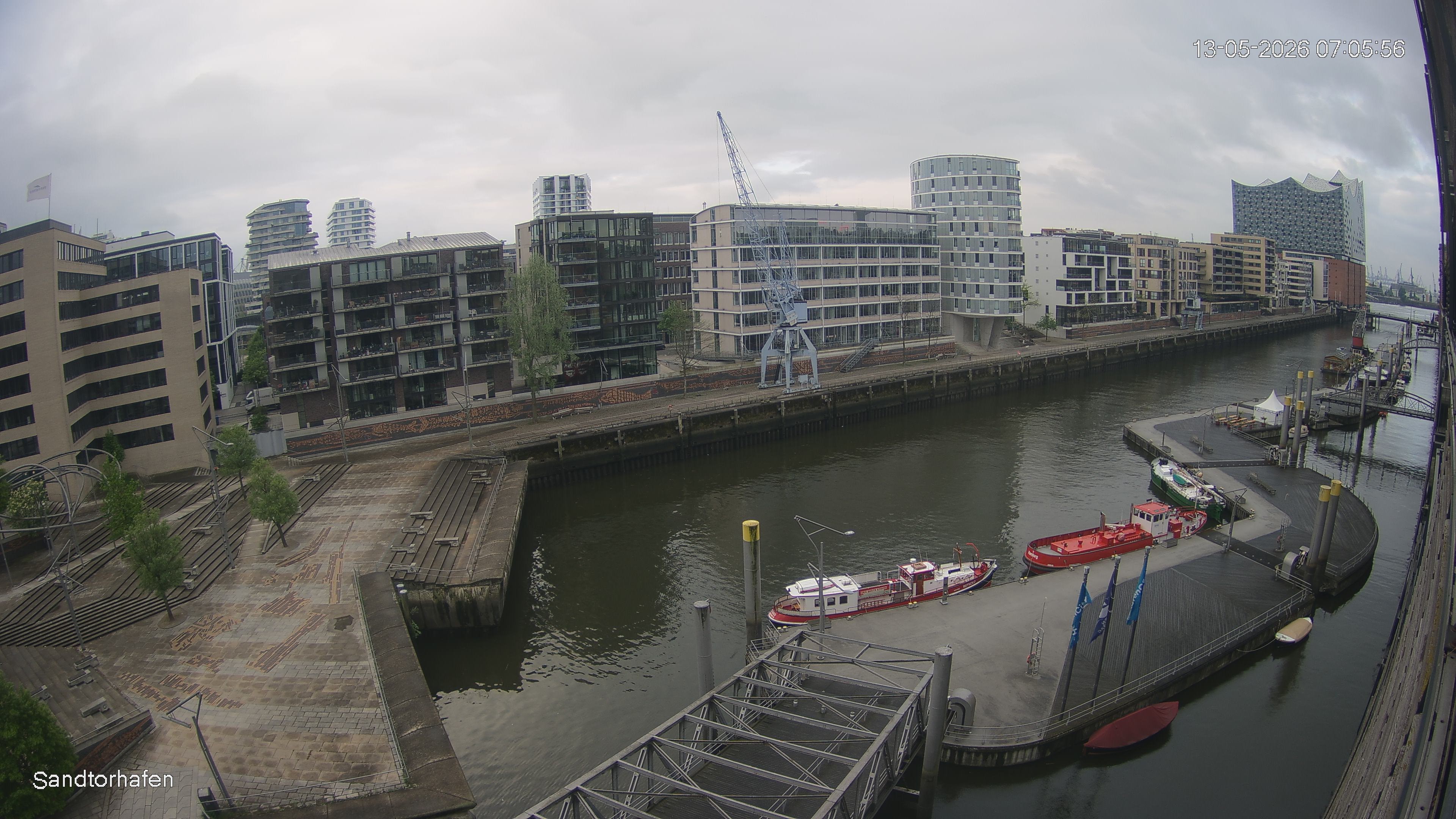 Archived image Webcam Harbour Hall Hamburg