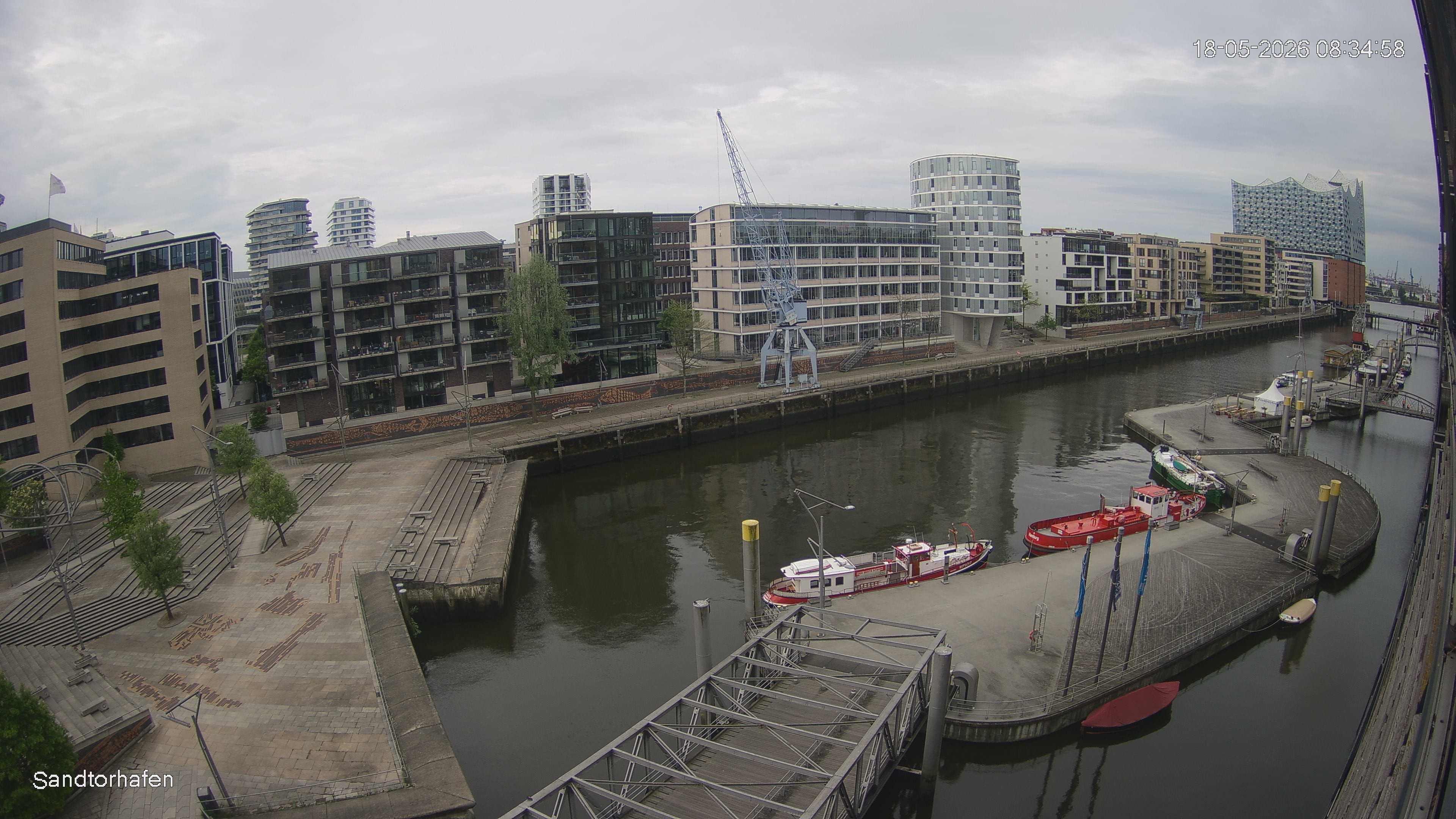 Archiv Foto Webcam Hamburg: HafenCity und Elbphilharmonie