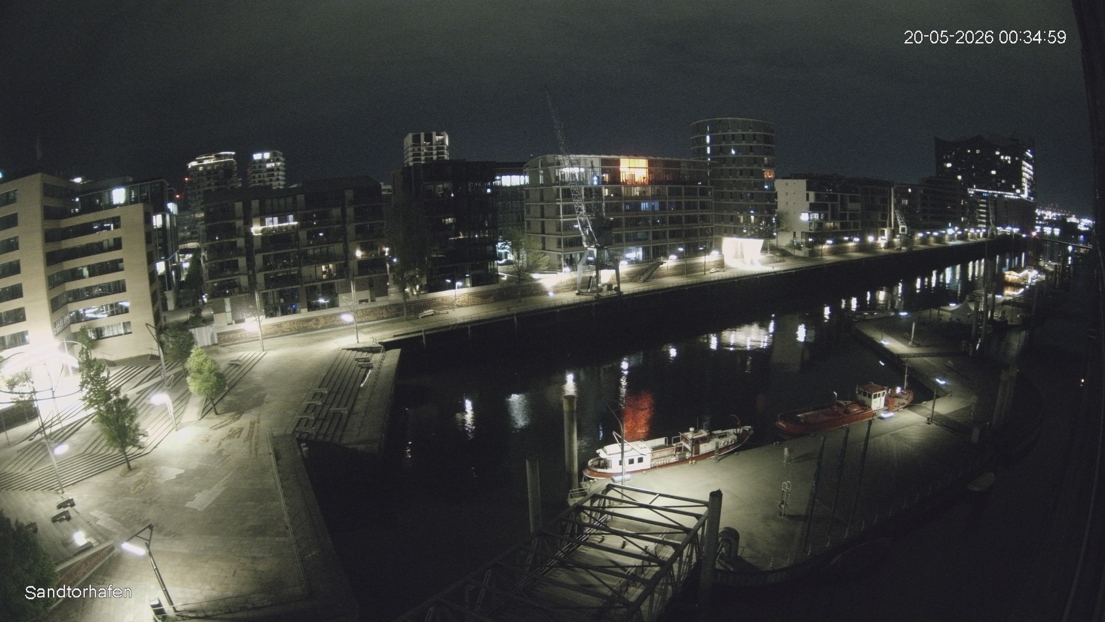 Archived image Webcam Harbour Hall Hamburg