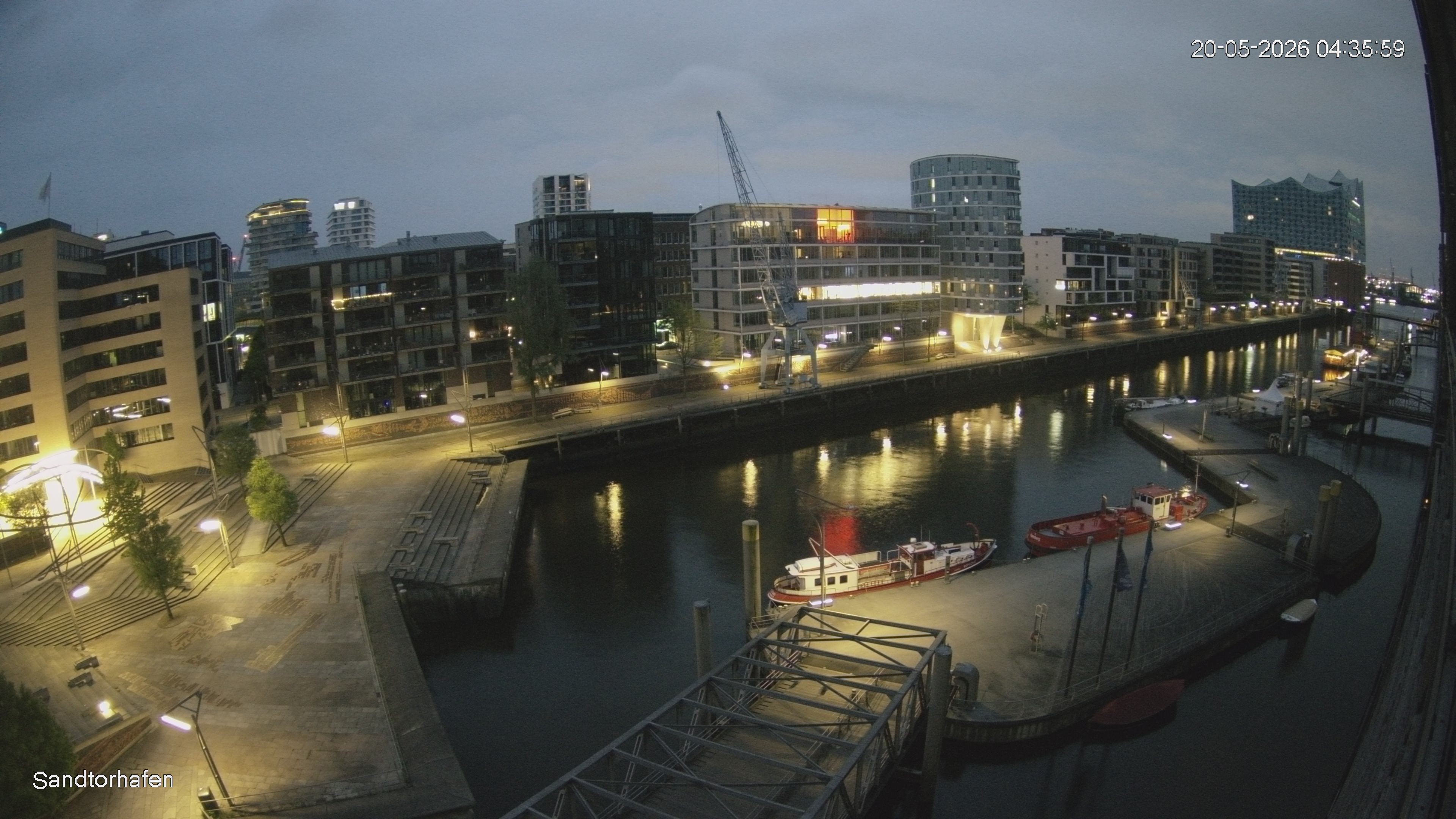 Archiv Foto Webcam Hamburg: HafenCity und Elbphilharmonie