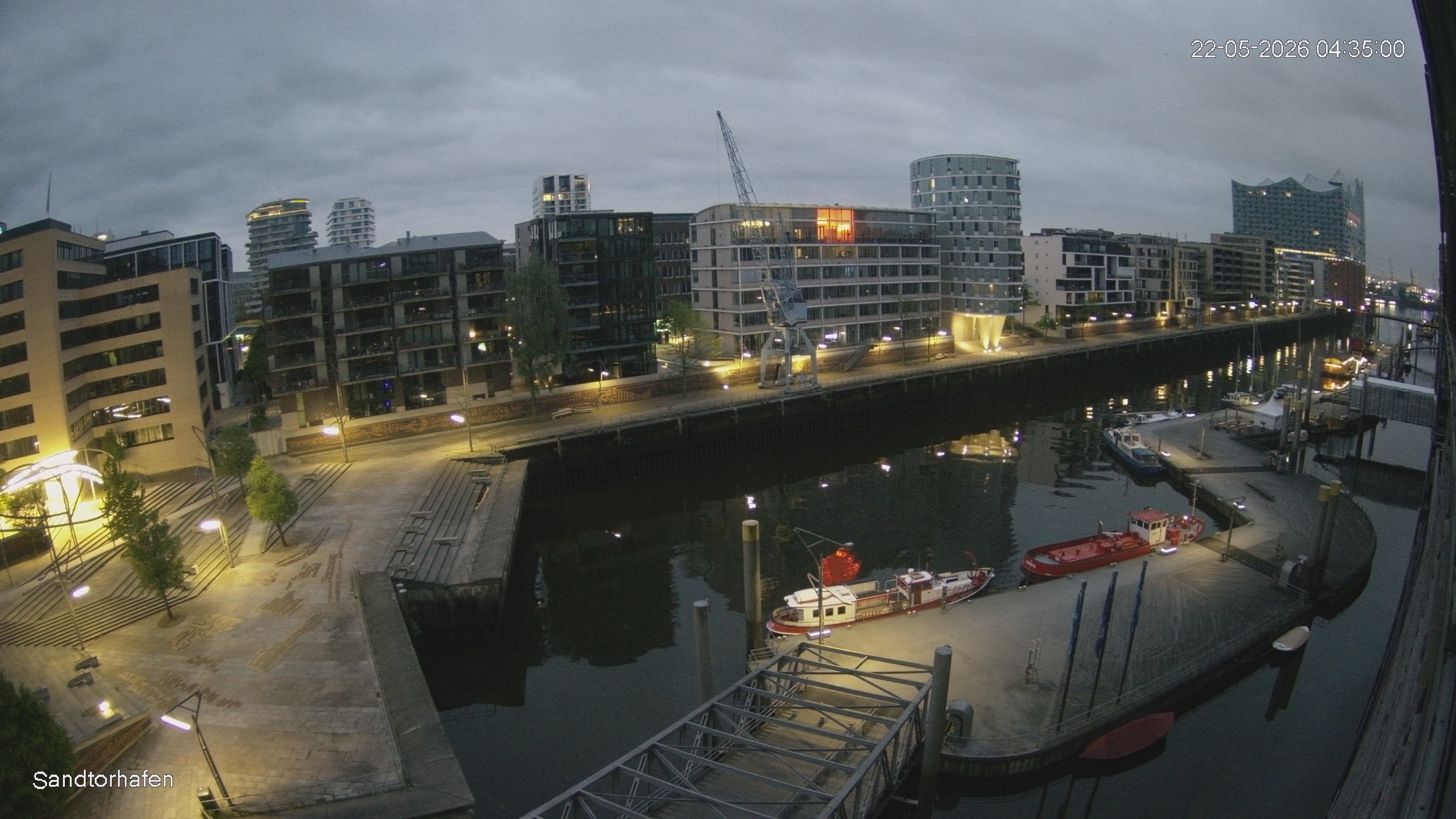 Archiv Foto Webcam Hamburg: HafenCity und Elbphilharmonie