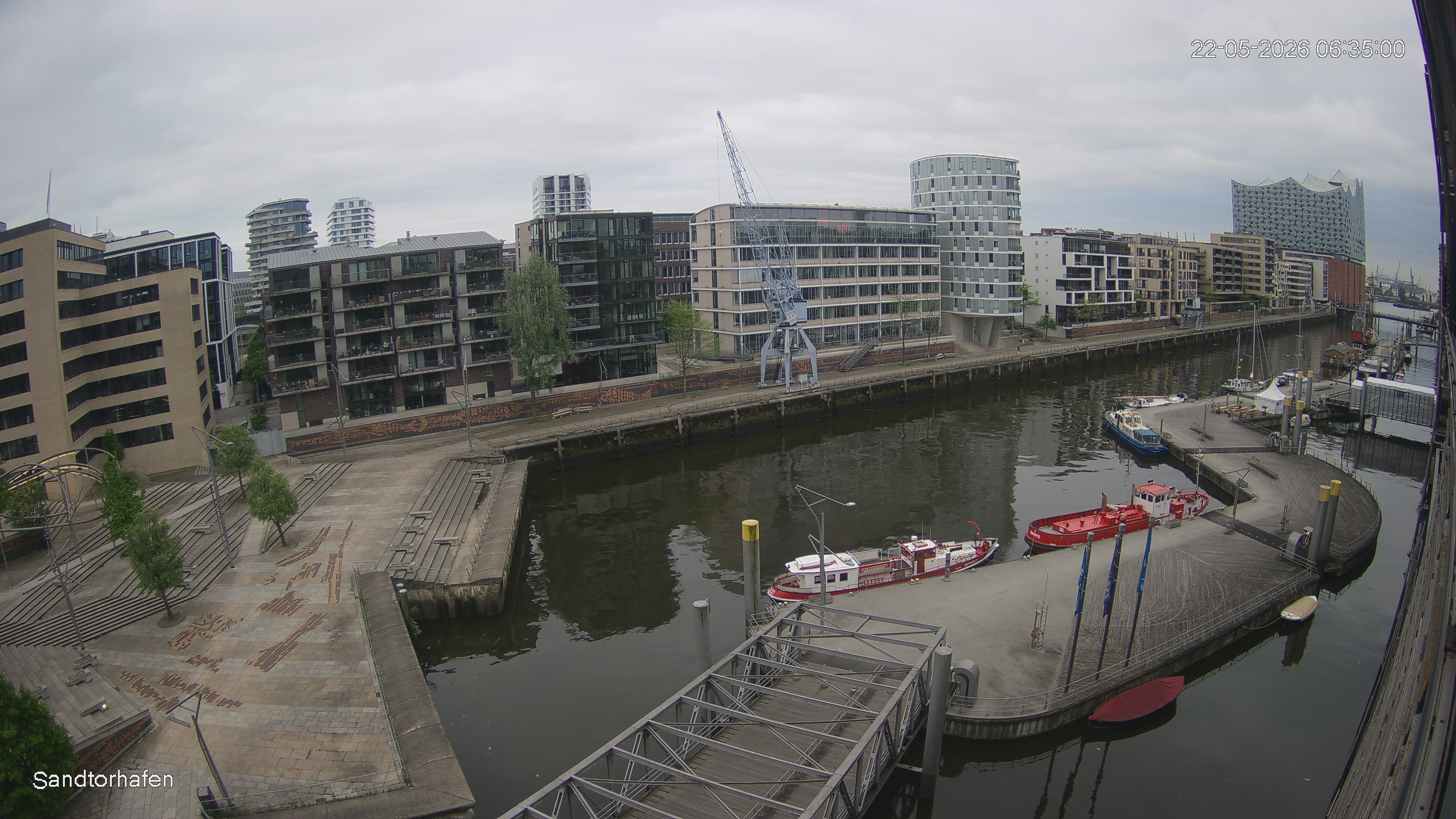 Archiv Foto Webcam Hamburg: HafenCity und Elbphilharmonie
