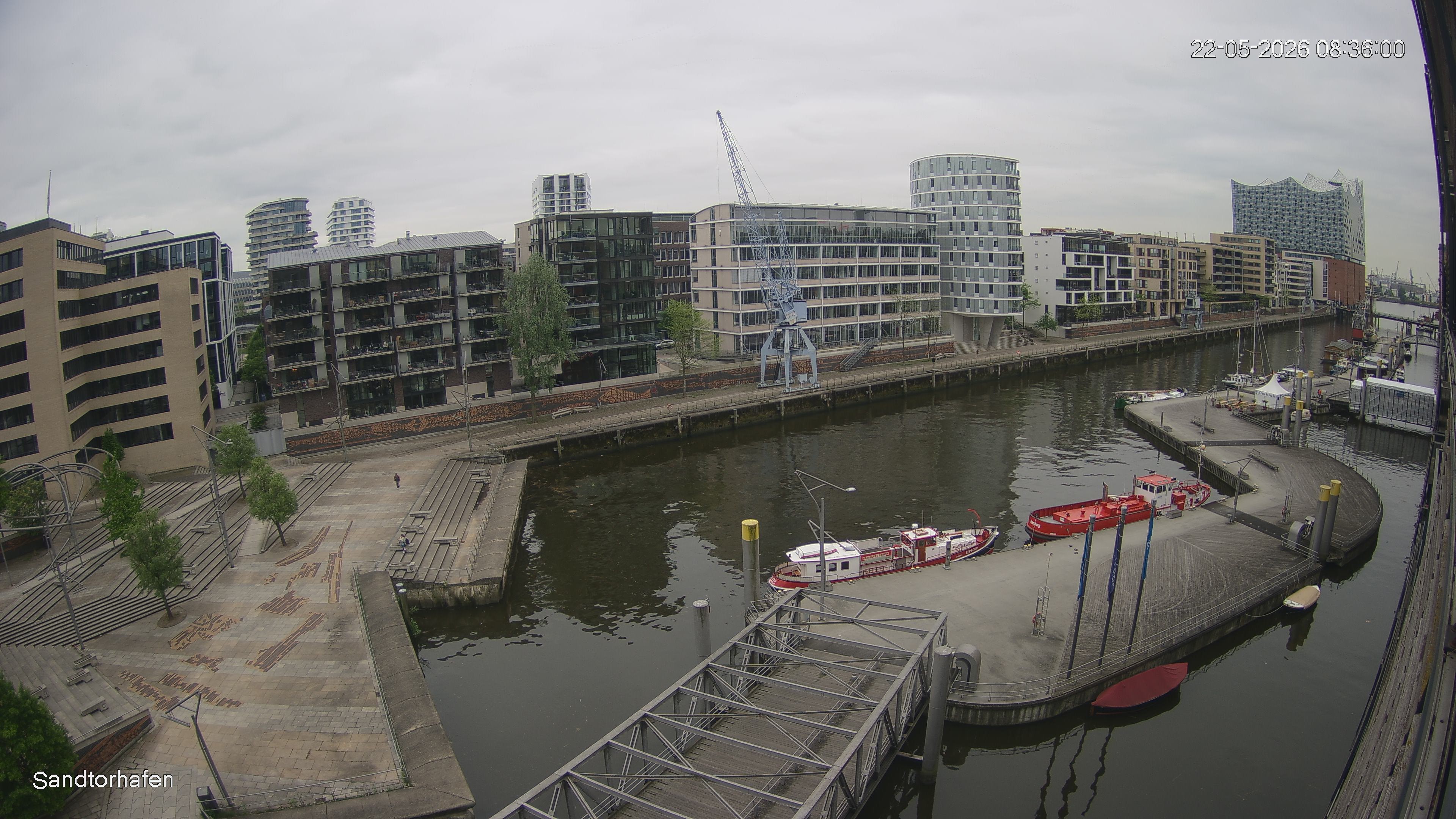 Archiv Foto Webcam Hamburg: HafenCity und Elbphilharmonie