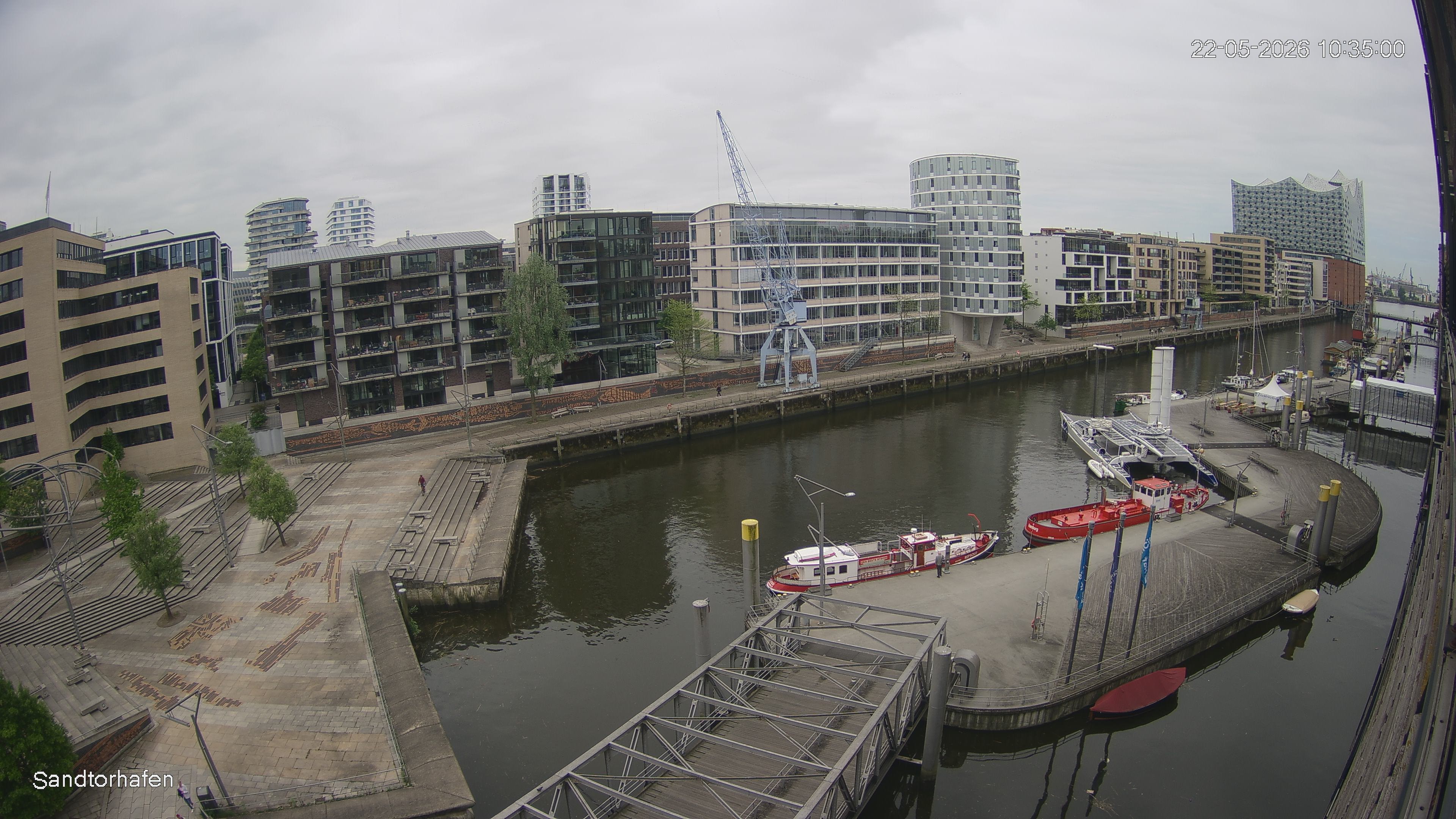 Archiv Foto Webcam Hamburg: HafenCity und Elbphilharmonie