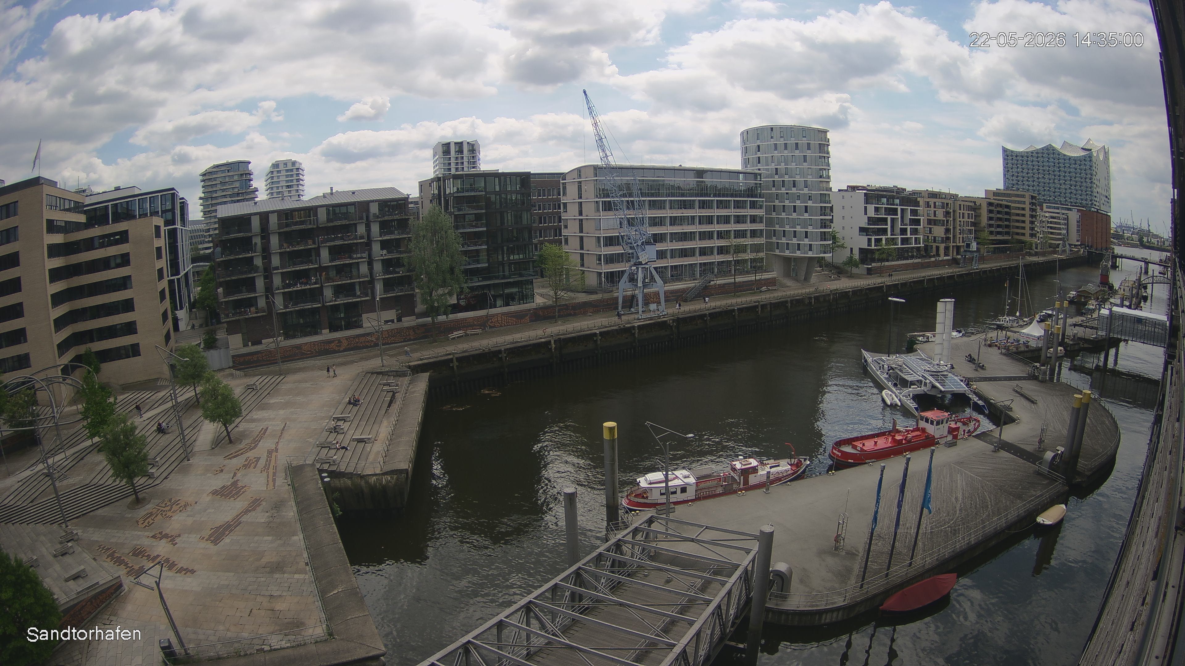 Archiv Foto Webcam Hamburg: HafenCity und Elbphilharmonie