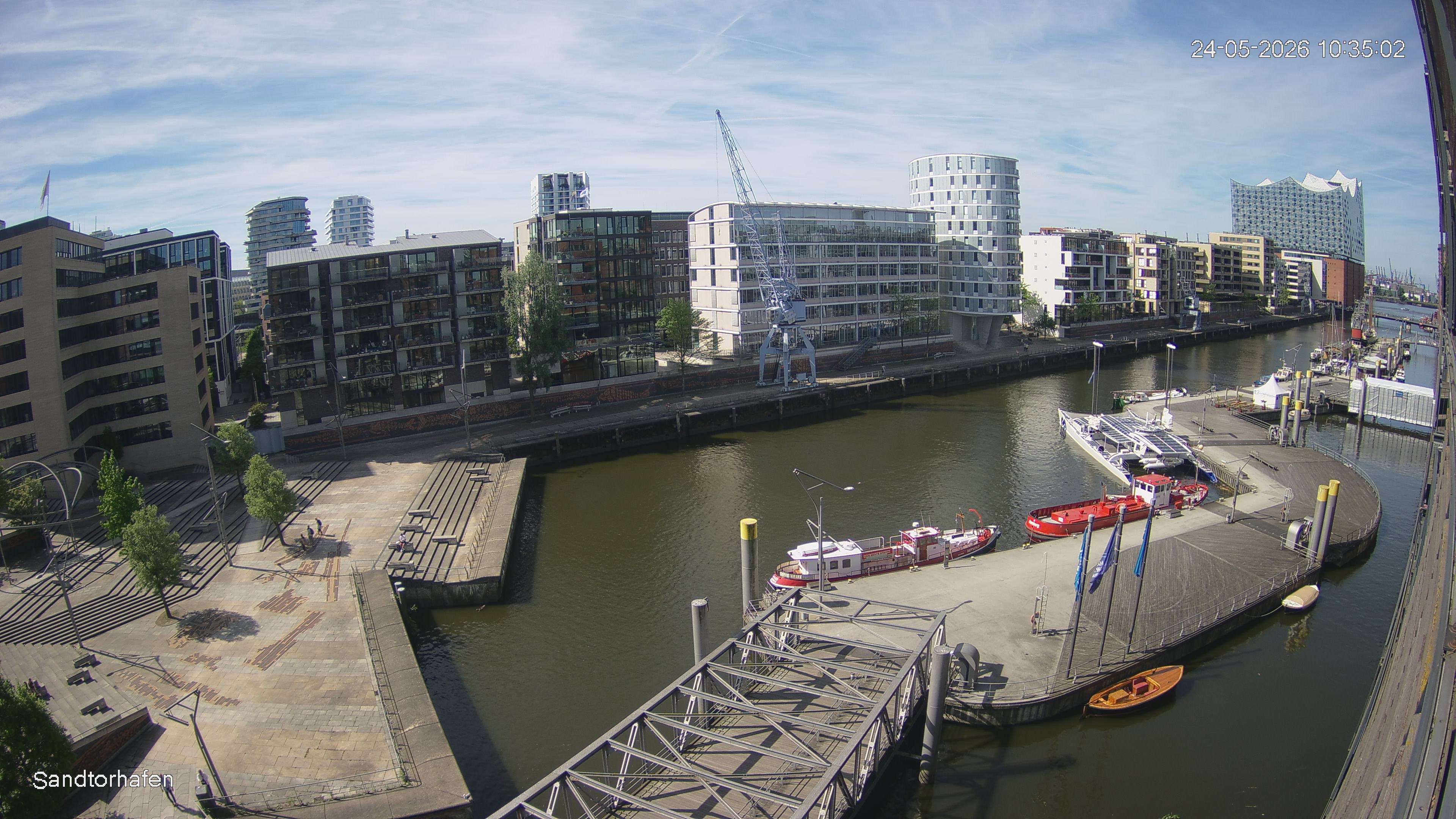 Archiv Foto Webcam Hamburg: HafenCity und Elbphilharmonie
