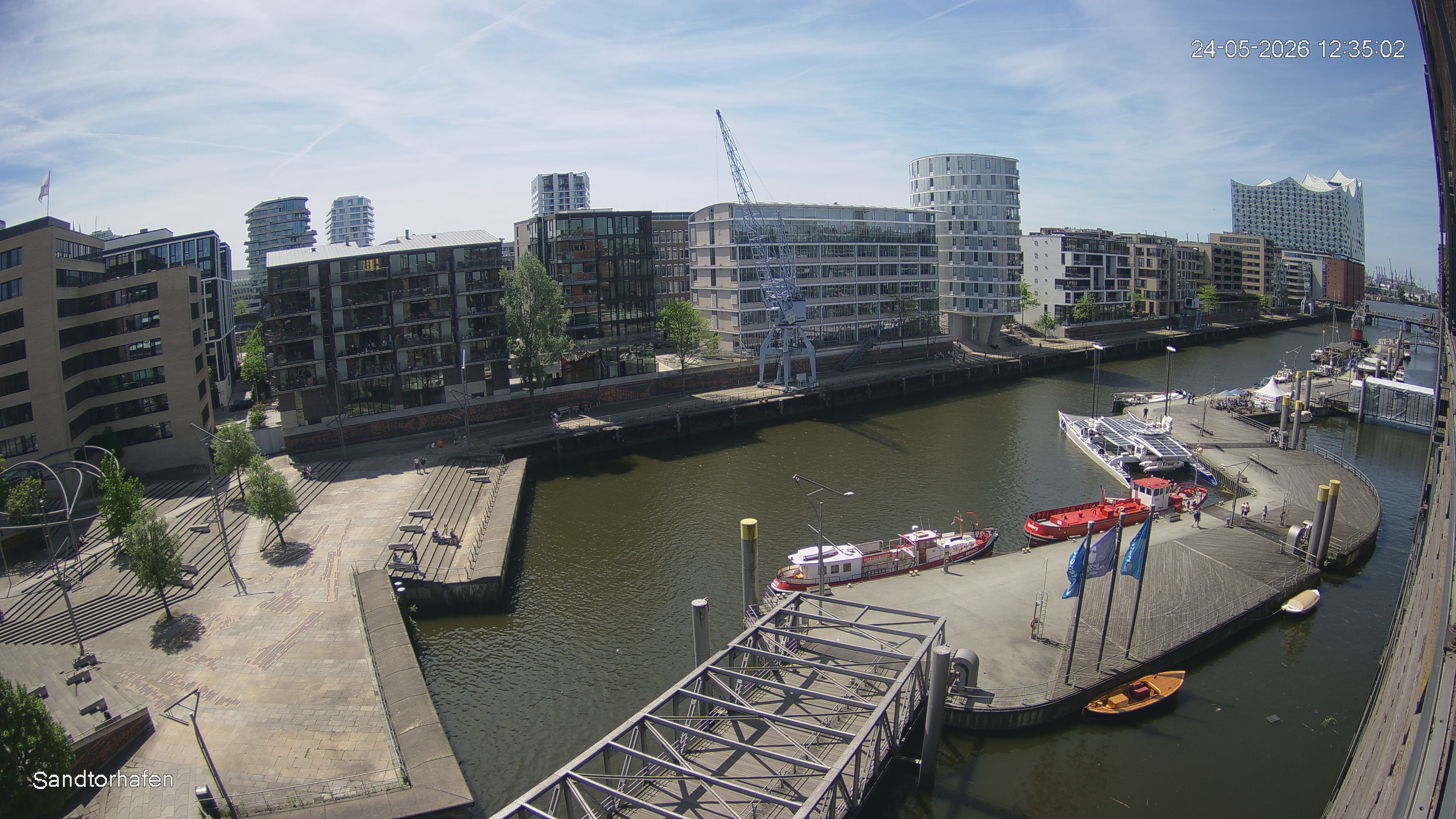 Archiv Foto Webcam Hamburg: HafenCity und Elbphilharmonie