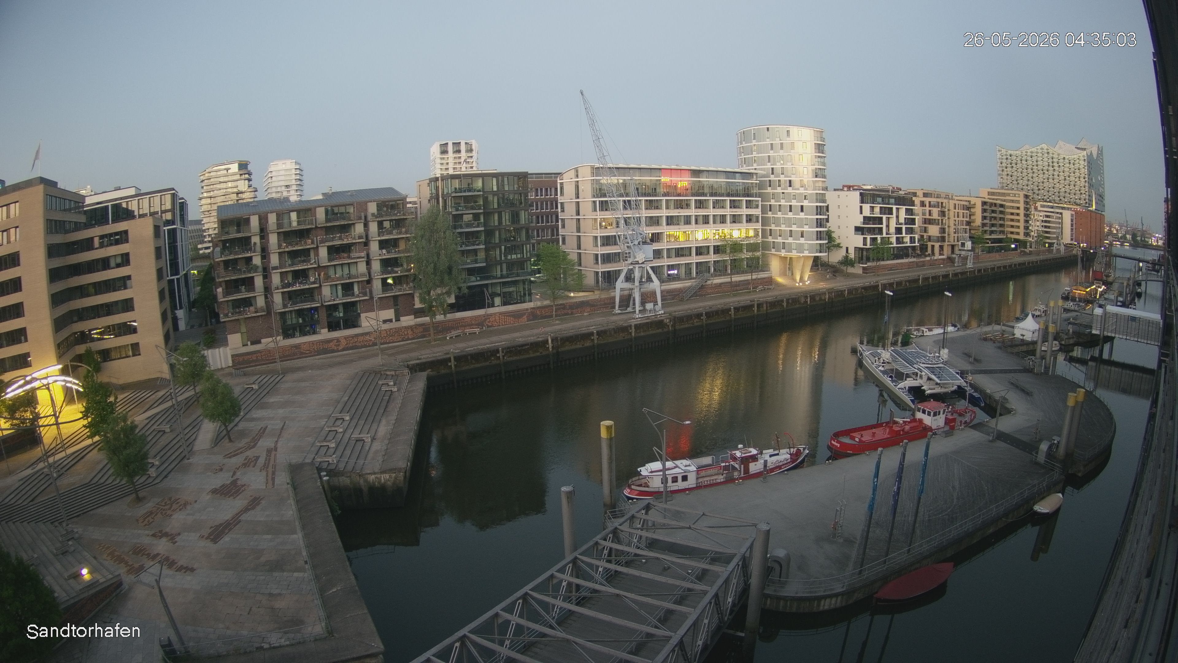Archived image Webcam Harbour Hall Hamburg