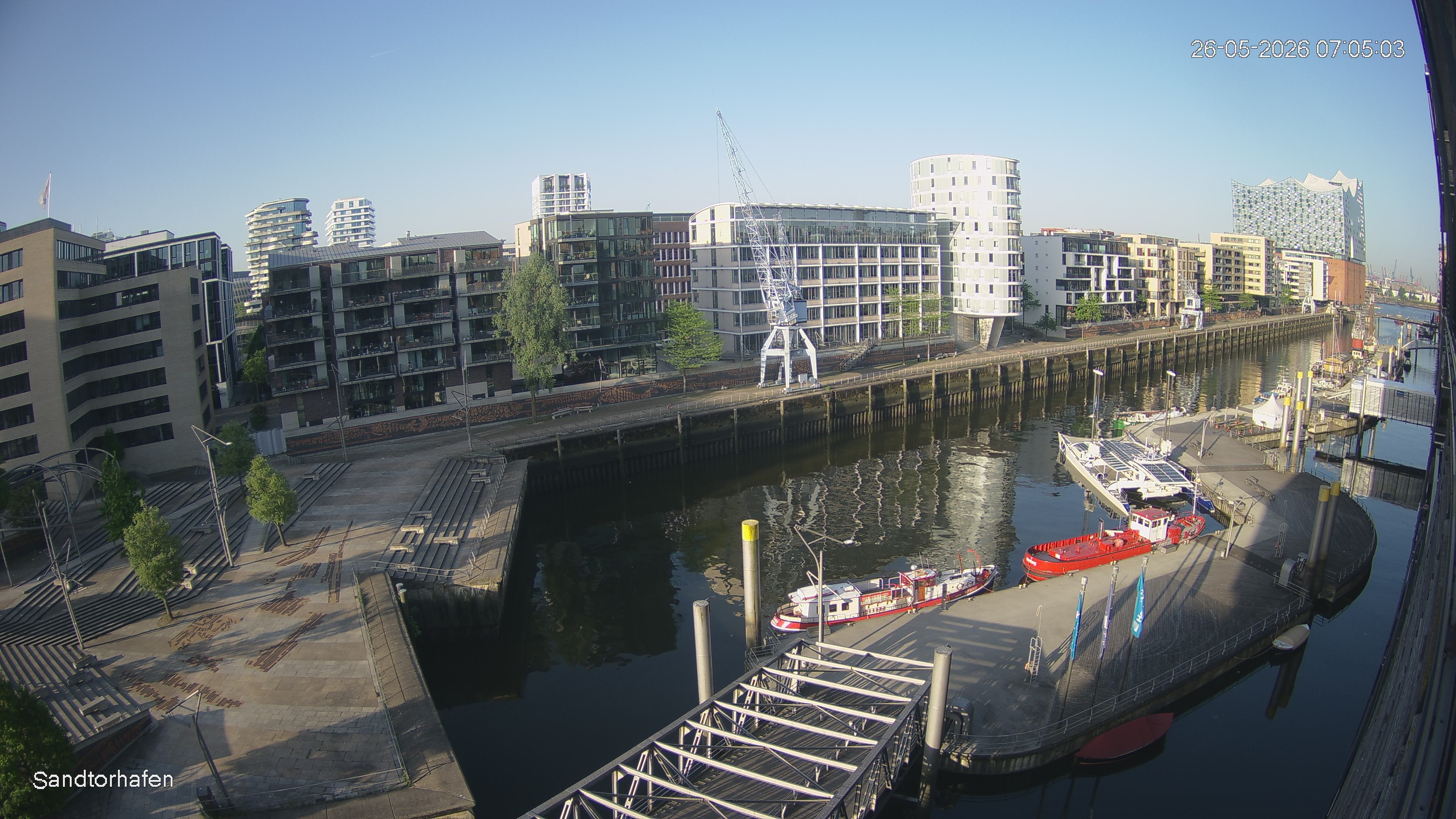 Archived image Webcam Harbour Hall Hamburg