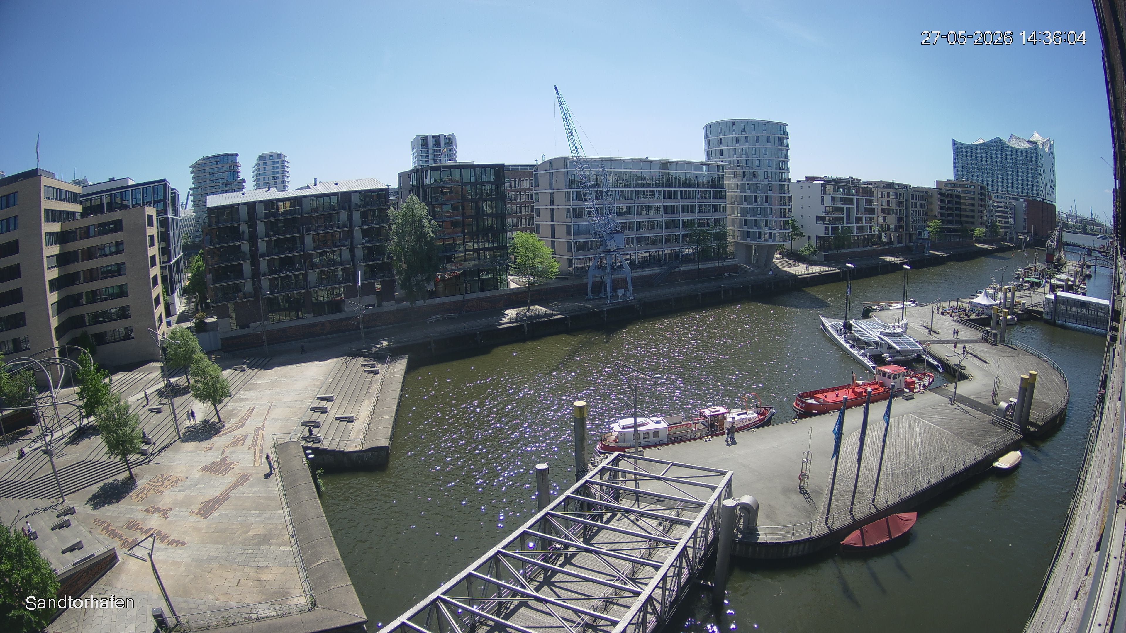 Archived image Webcam Harbour Hall Hamburg
