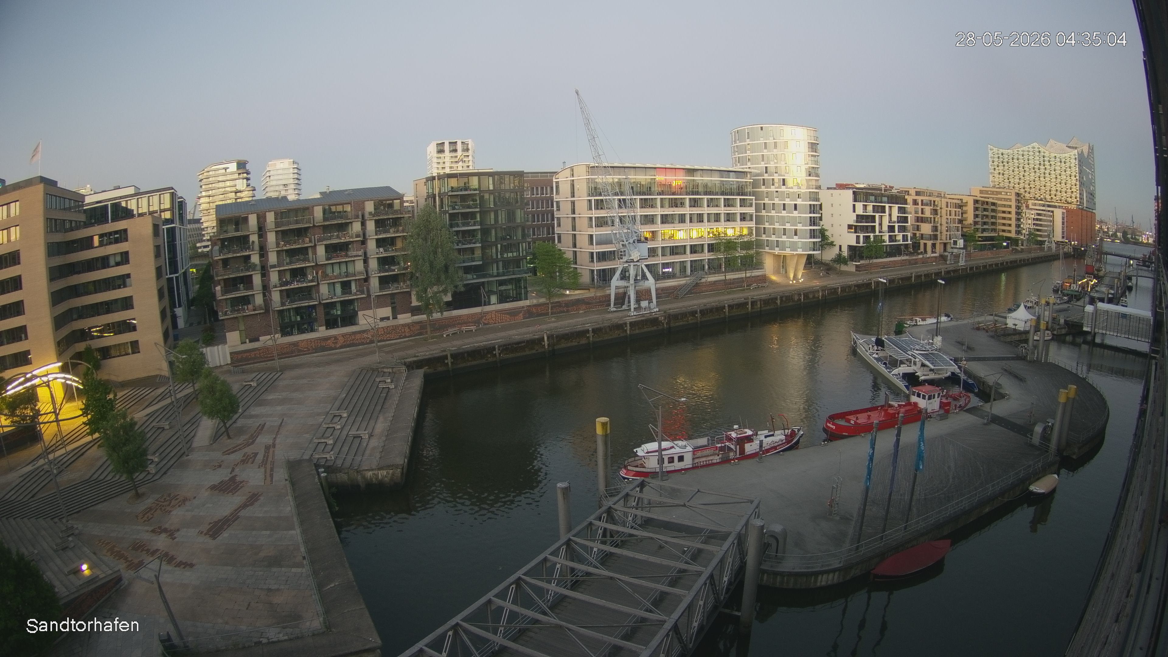 Archived image Webcam Harbour Hall Hamburg