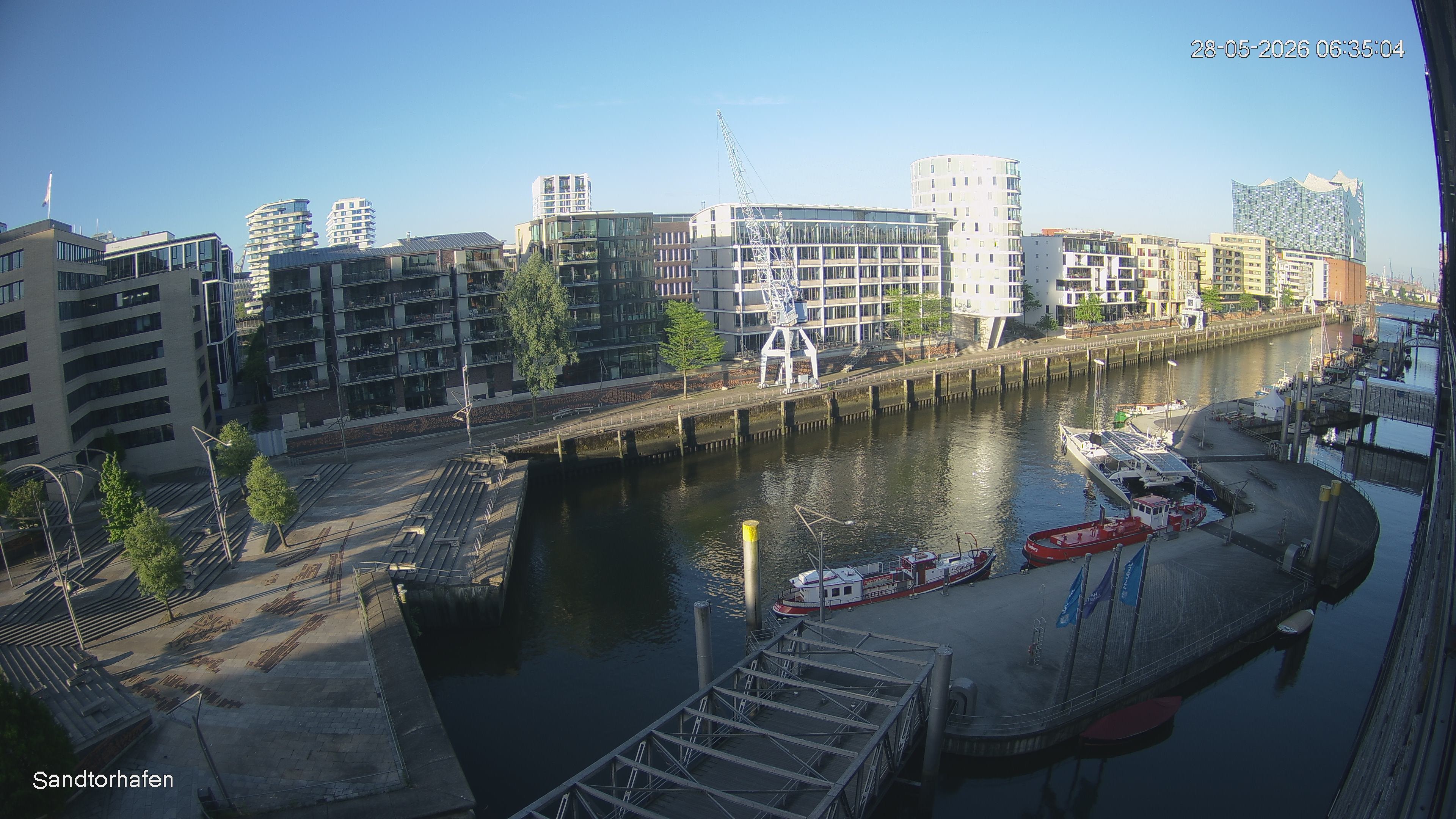 Archived image Webcam Harbour Hall Hamburg