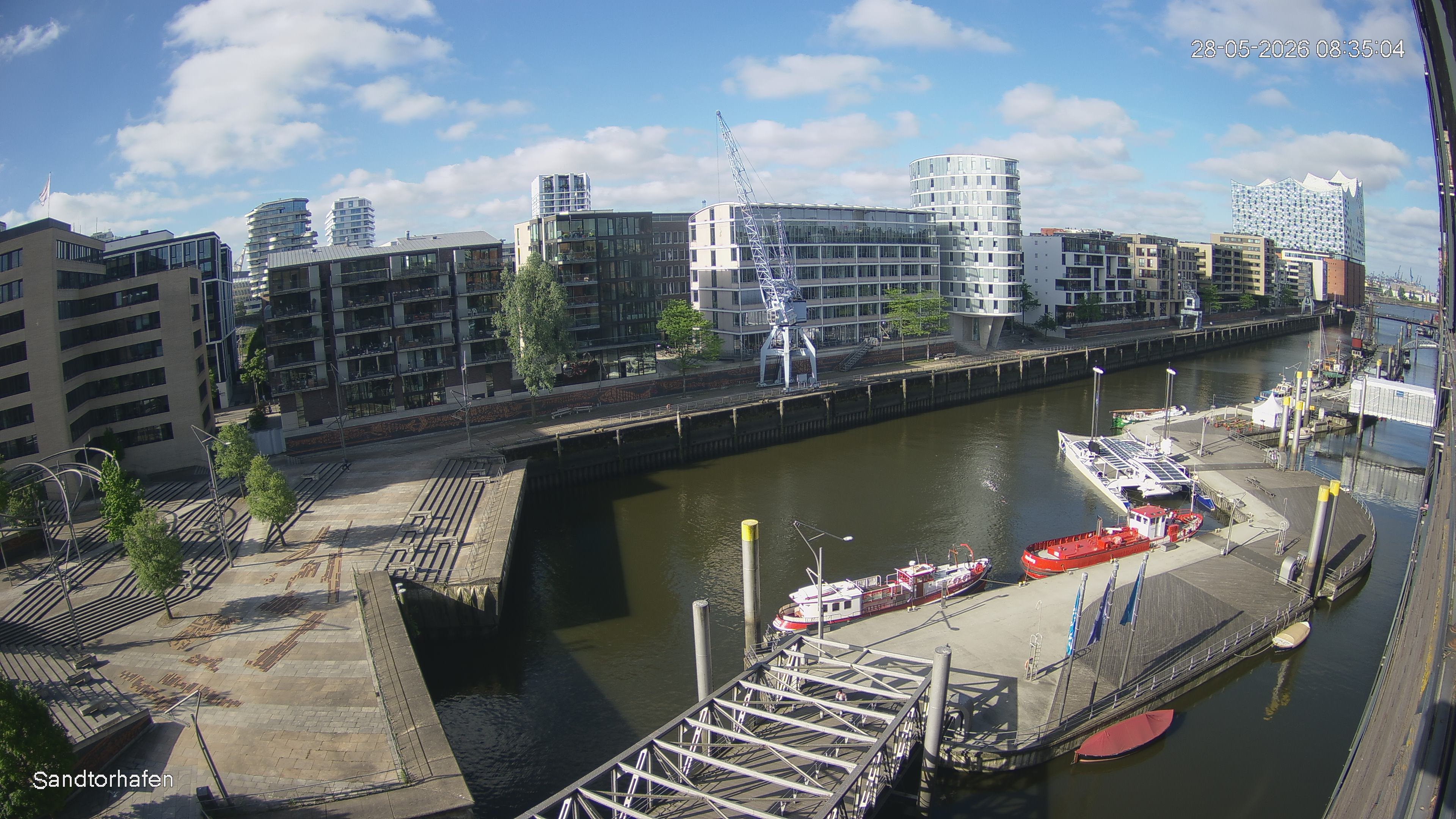 Archived image Webcam Harbour Hall Hamburg