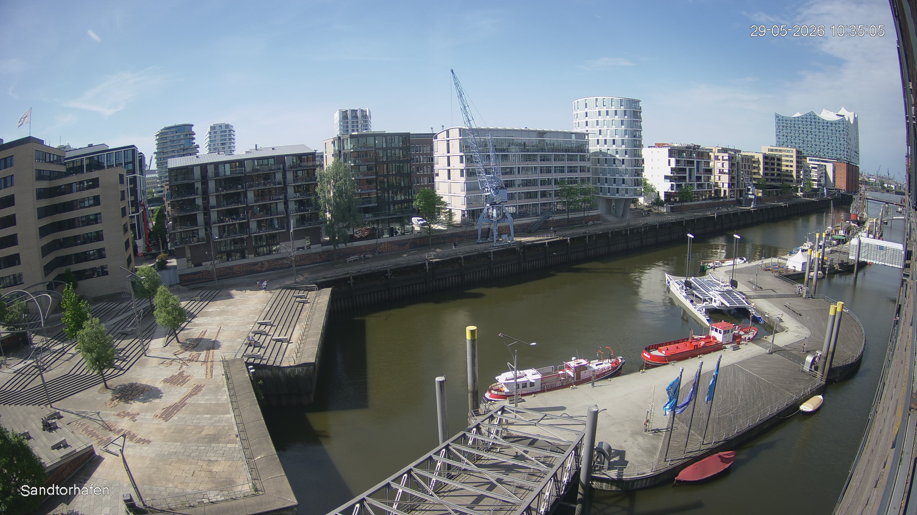 Archiv Foto Webcam Hamburg: HafenCity und Elbphilharmonie