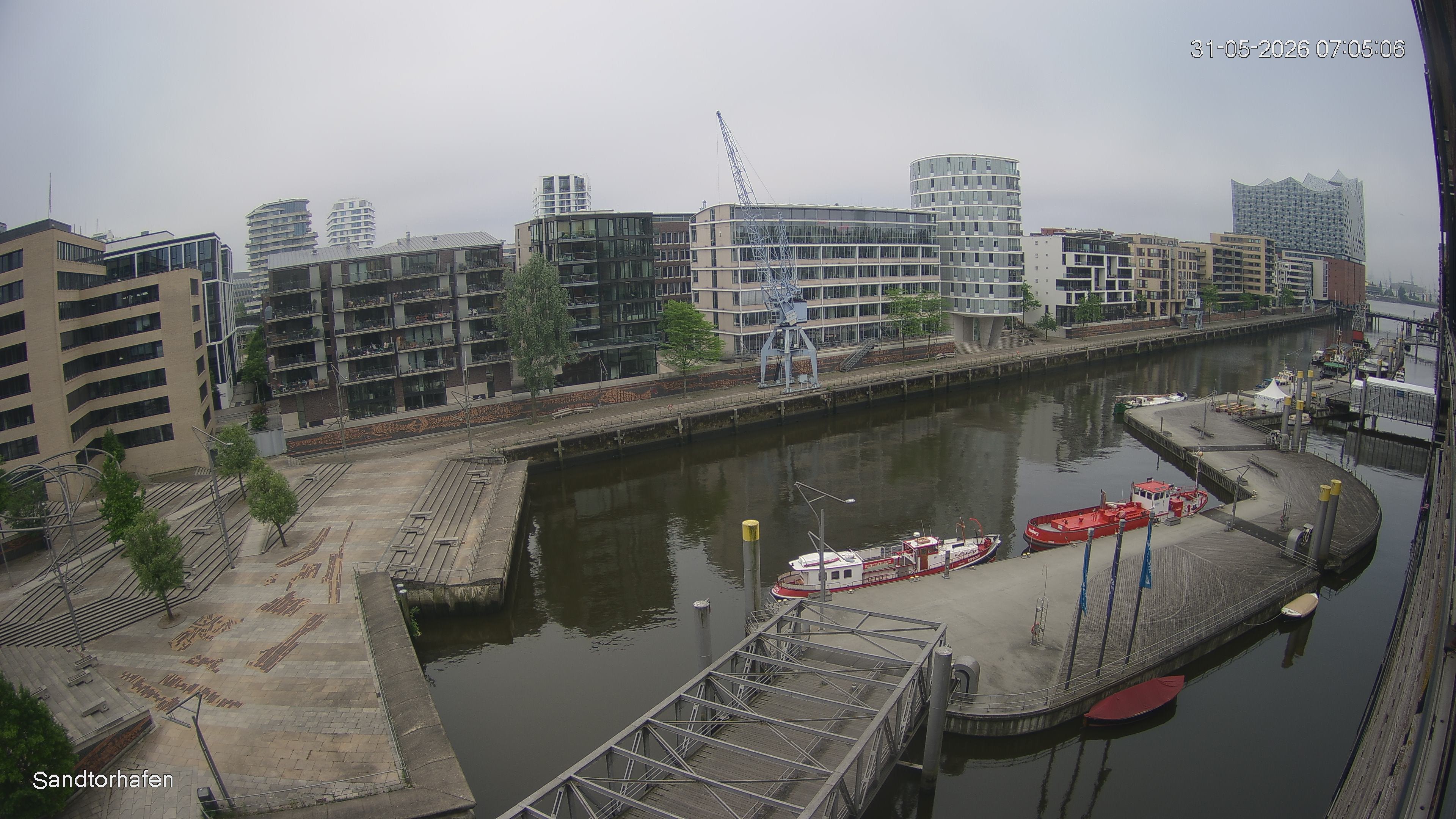 Archived image Webcam Harbour Hall Hamburg