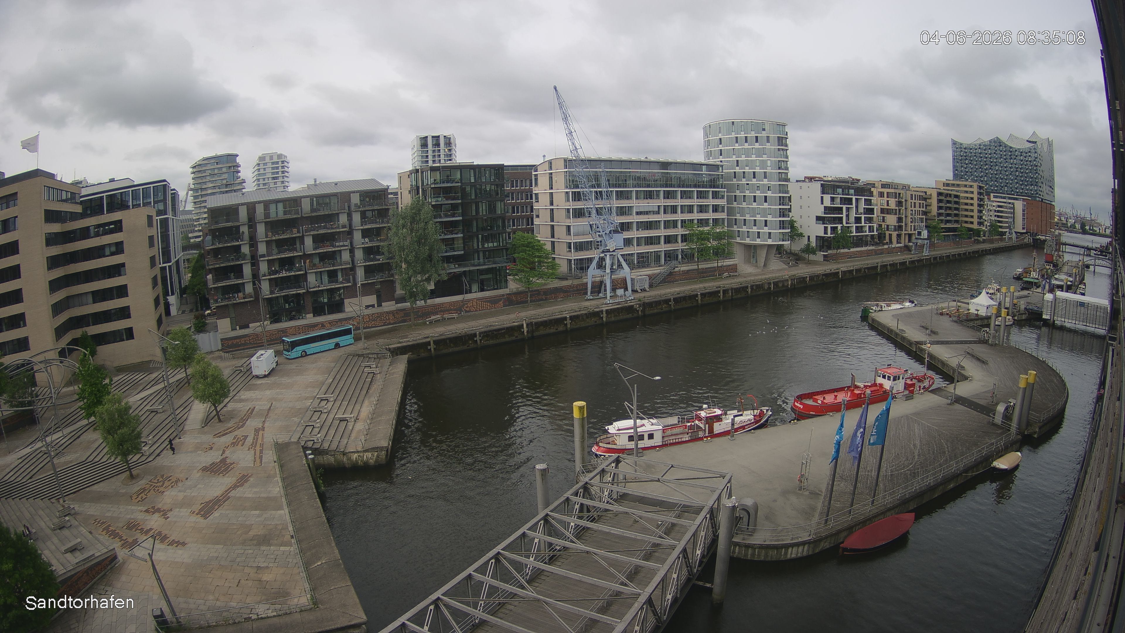Archiv Foto Webcam Hamburg: HafenCity und Elbphilharmonie
