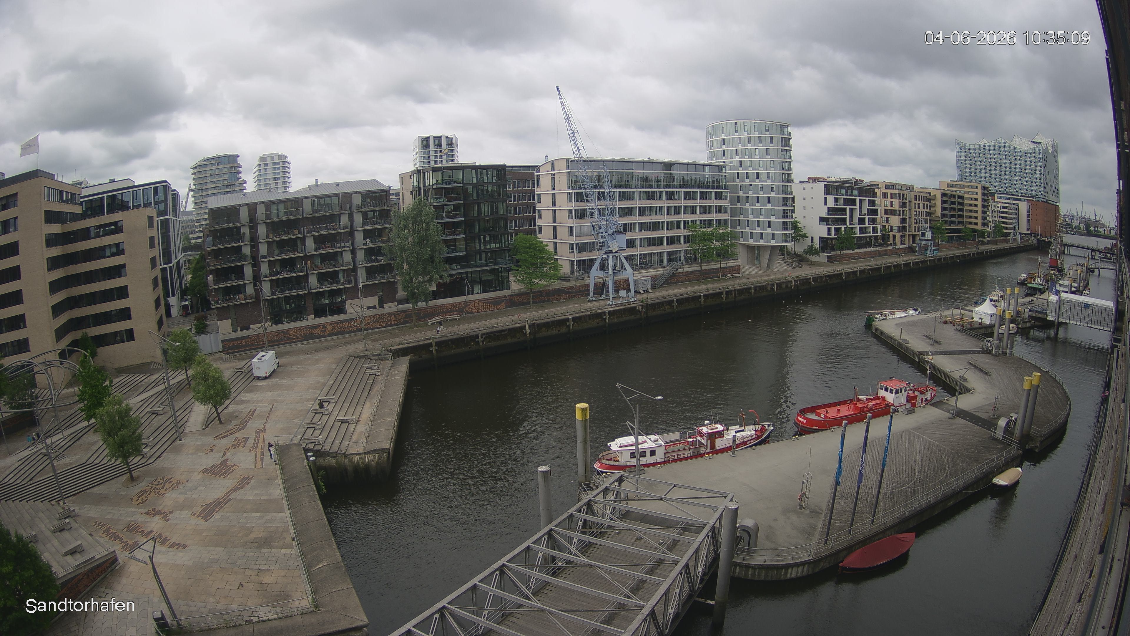 Archiv Foto Webcam Hamburg: HafenCity und Elbphilharmonie