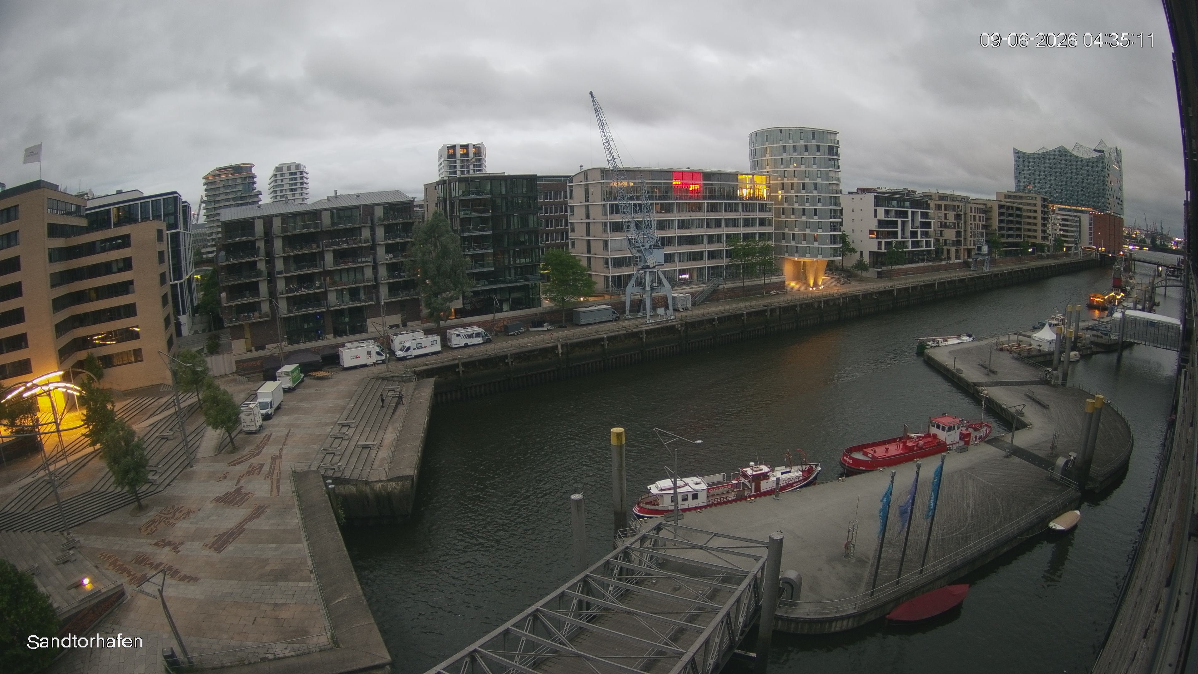 Archiv Foto Webcam Hamburg: HafenCity und Elbphilharmonie