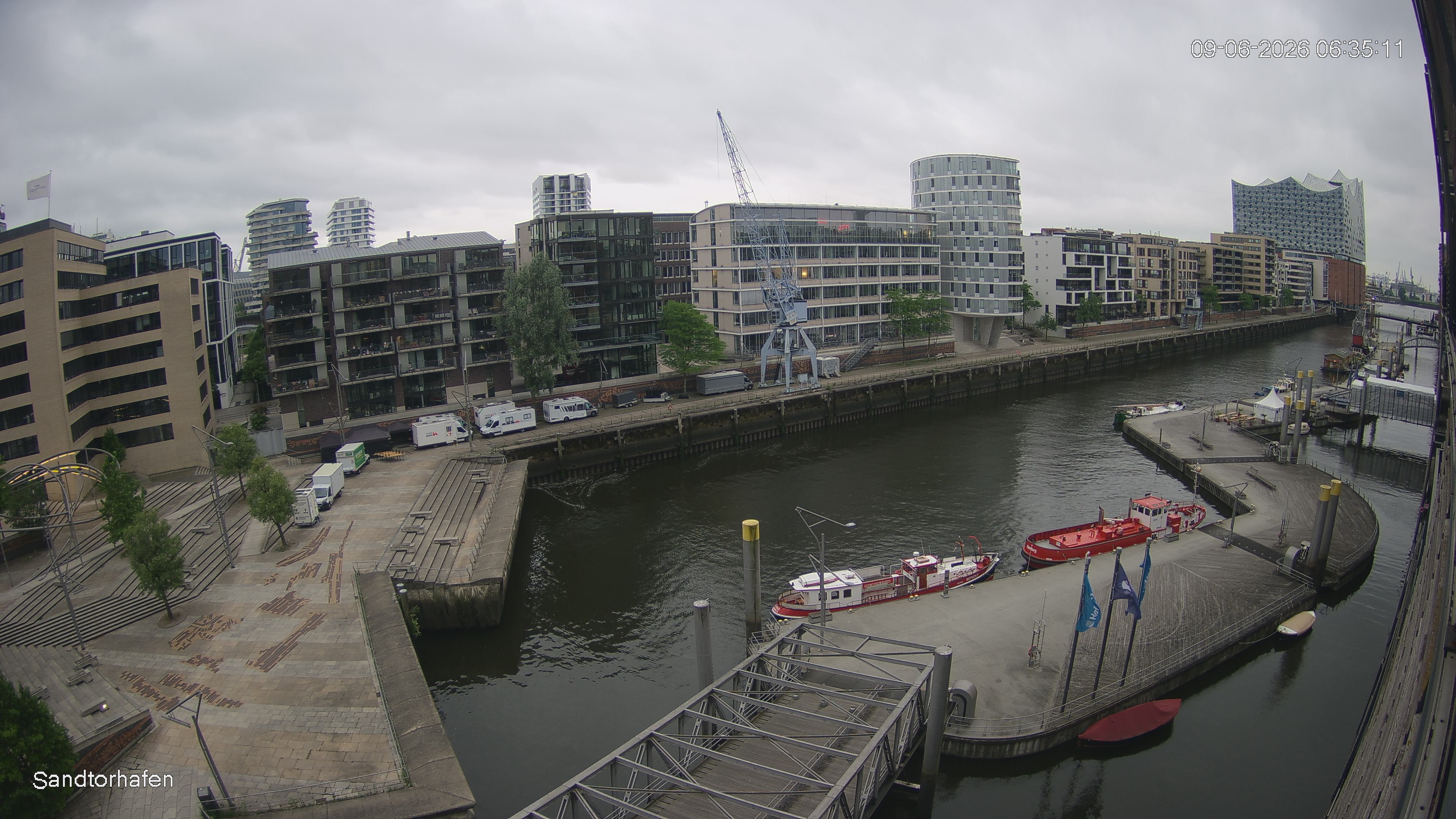 Archiv Foto Webcam Hamburg: HafenCity und Elbphilharmonie