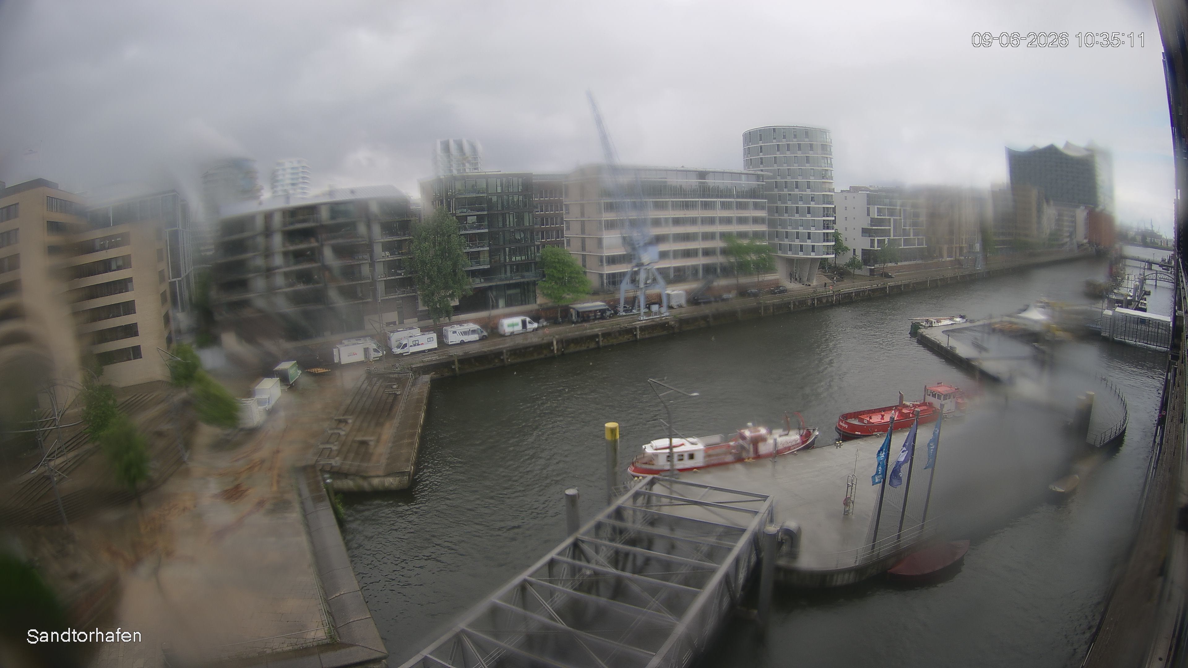Archived image Webcam Harbour Hall Hamburg