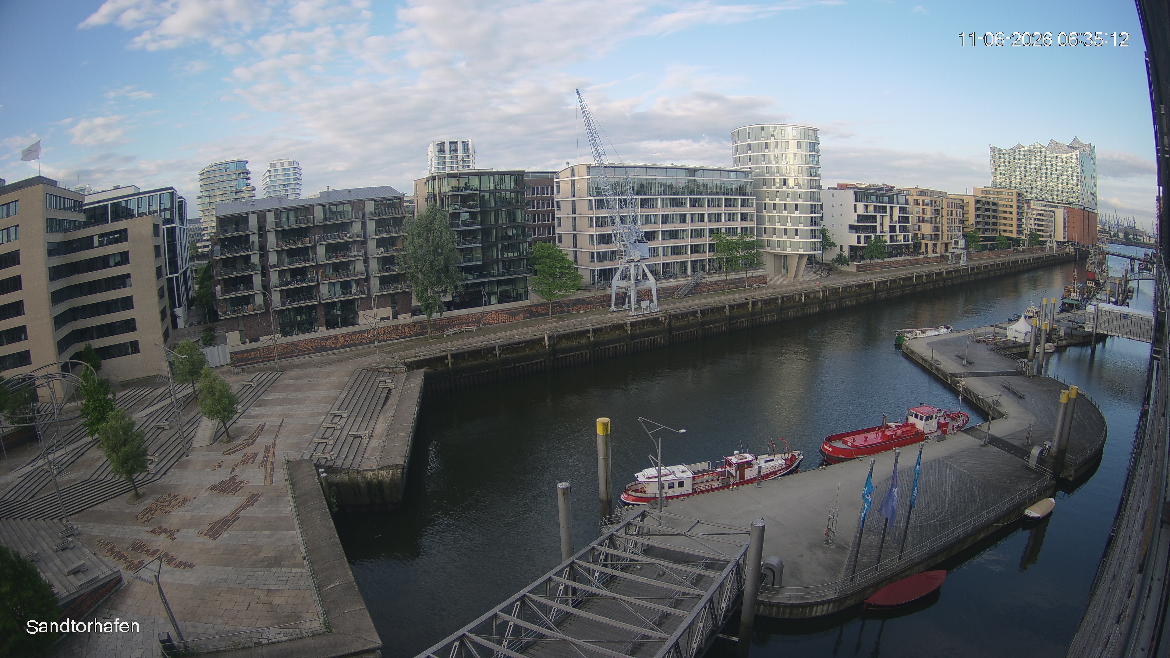 Archiv Foto Webcam Hamburg: HafenCity und Elbphilharmonie
