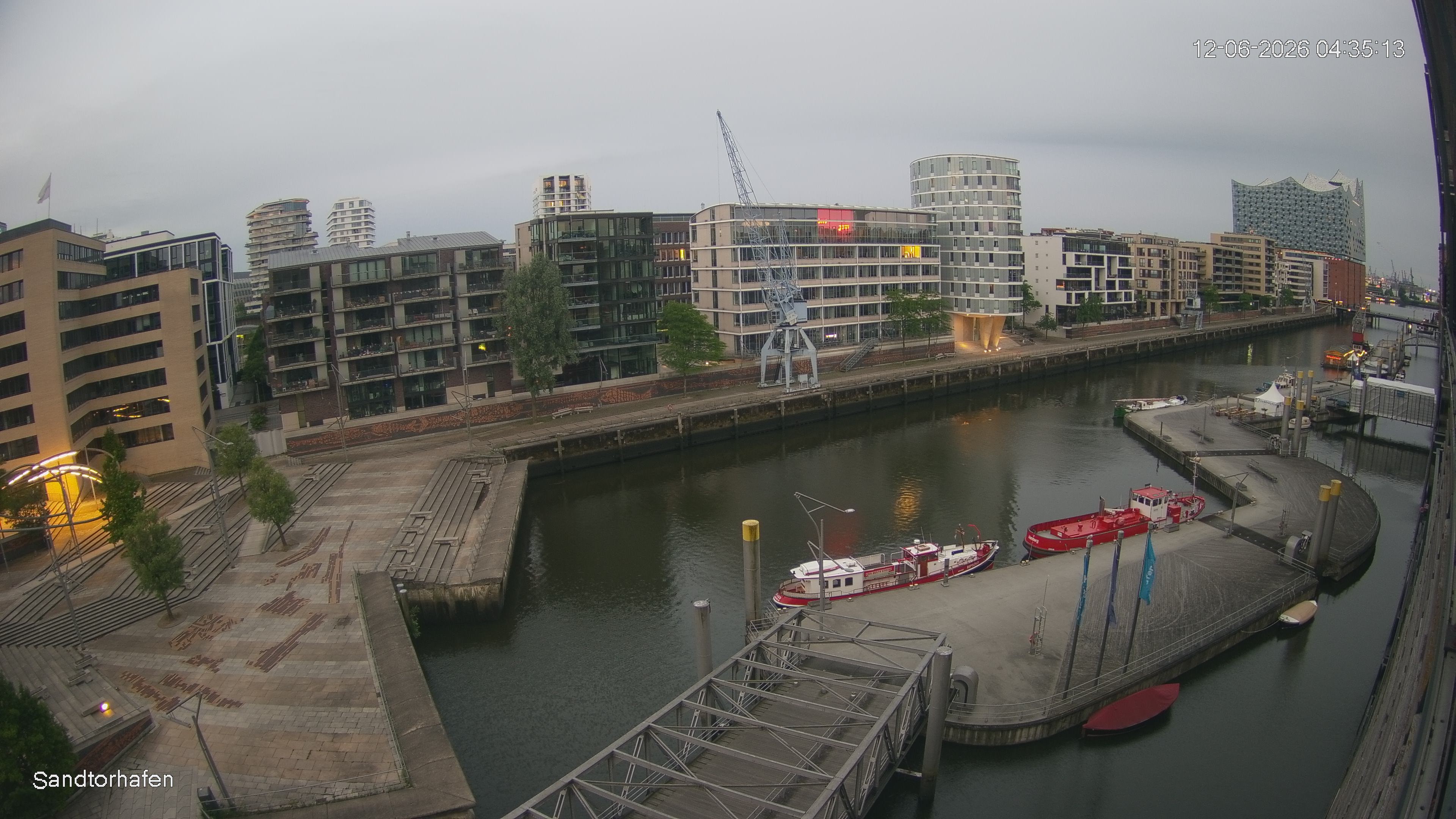 Archiv Foto Webcam Hamburg: HafenCity und Elbphilharmonie