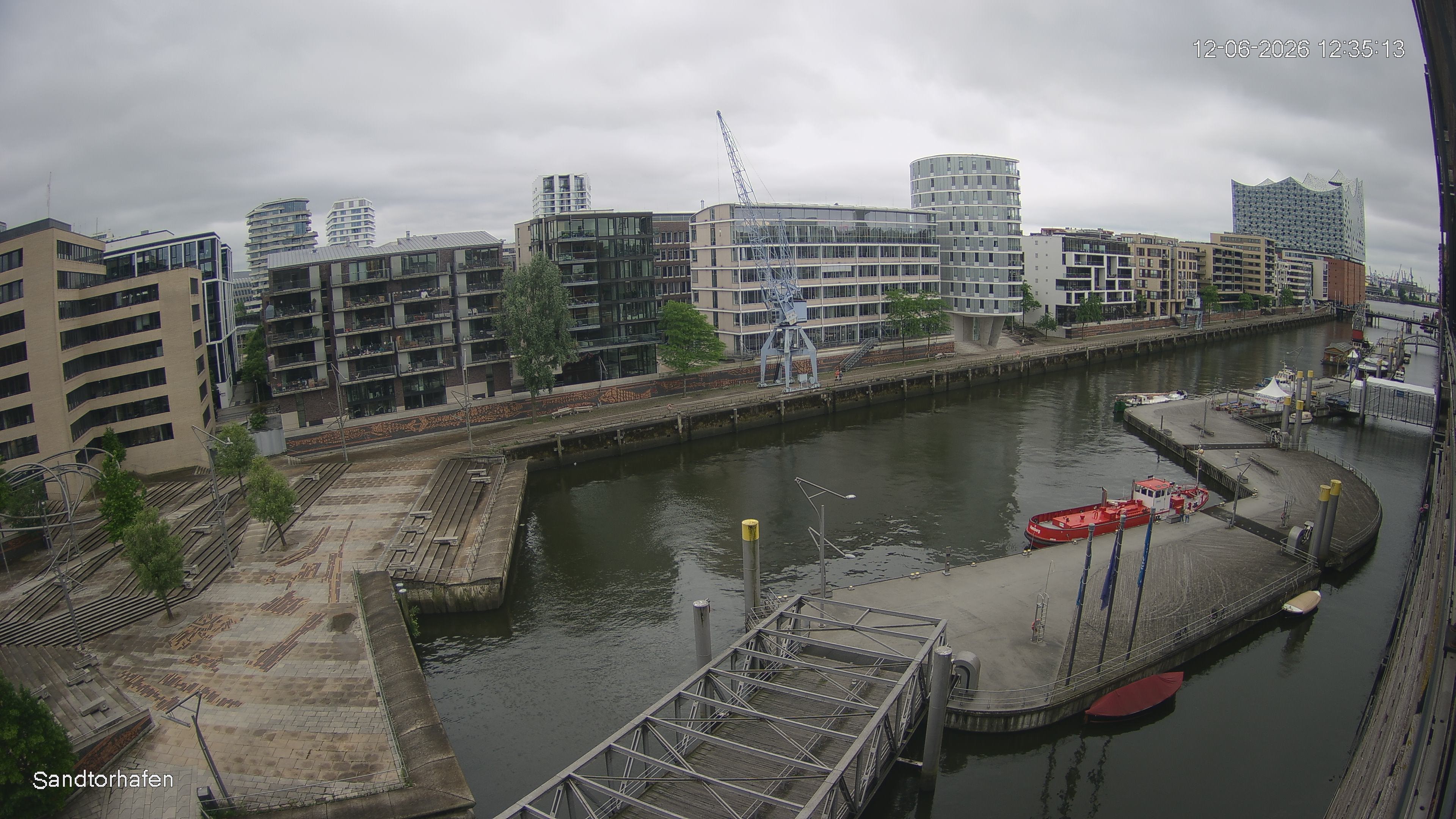 Archiv Foto Webcam Hamburg: HafenCity und Elbphilharmonie