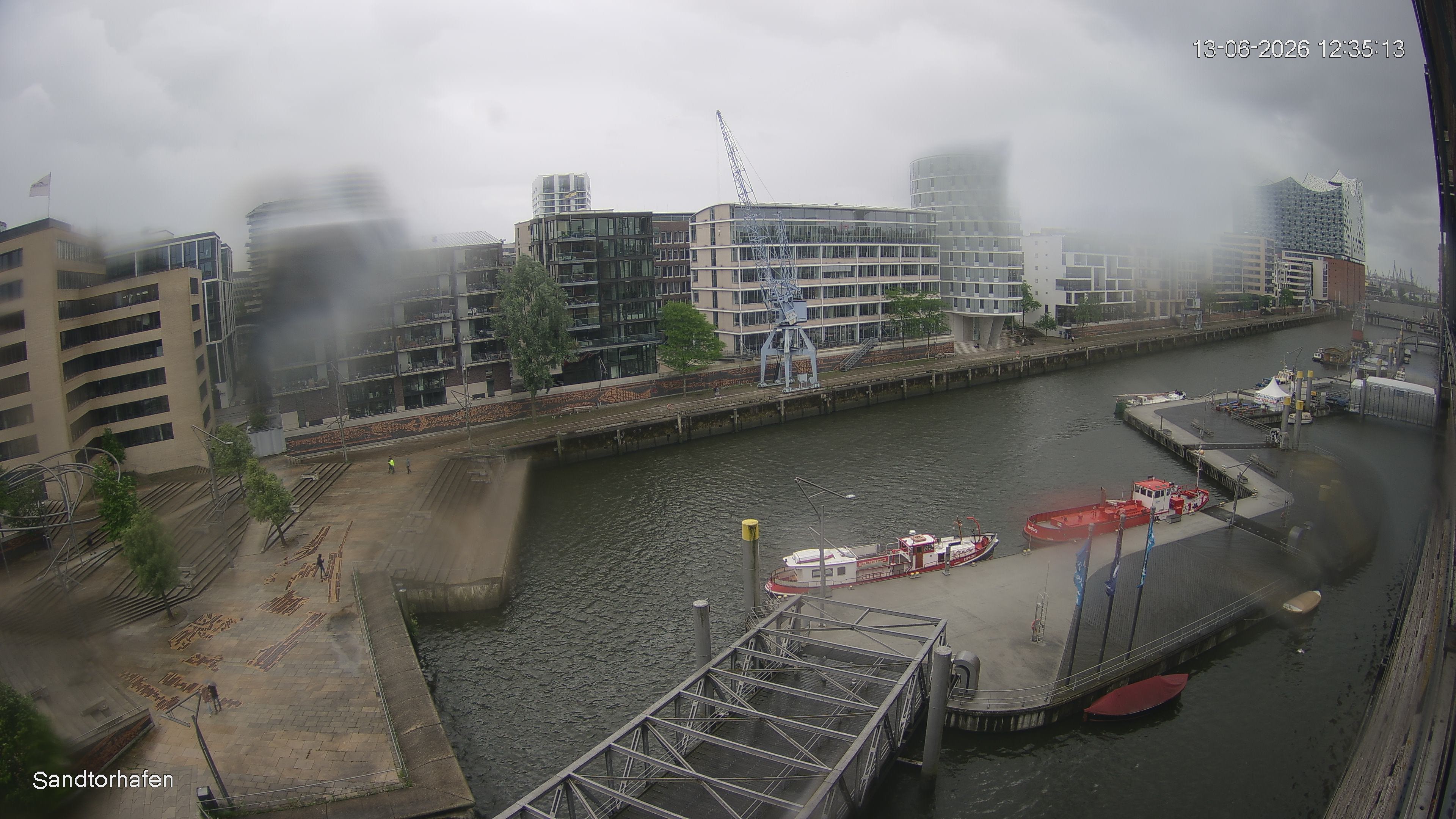 Archived image Webcam Harbour Hall Hamburg