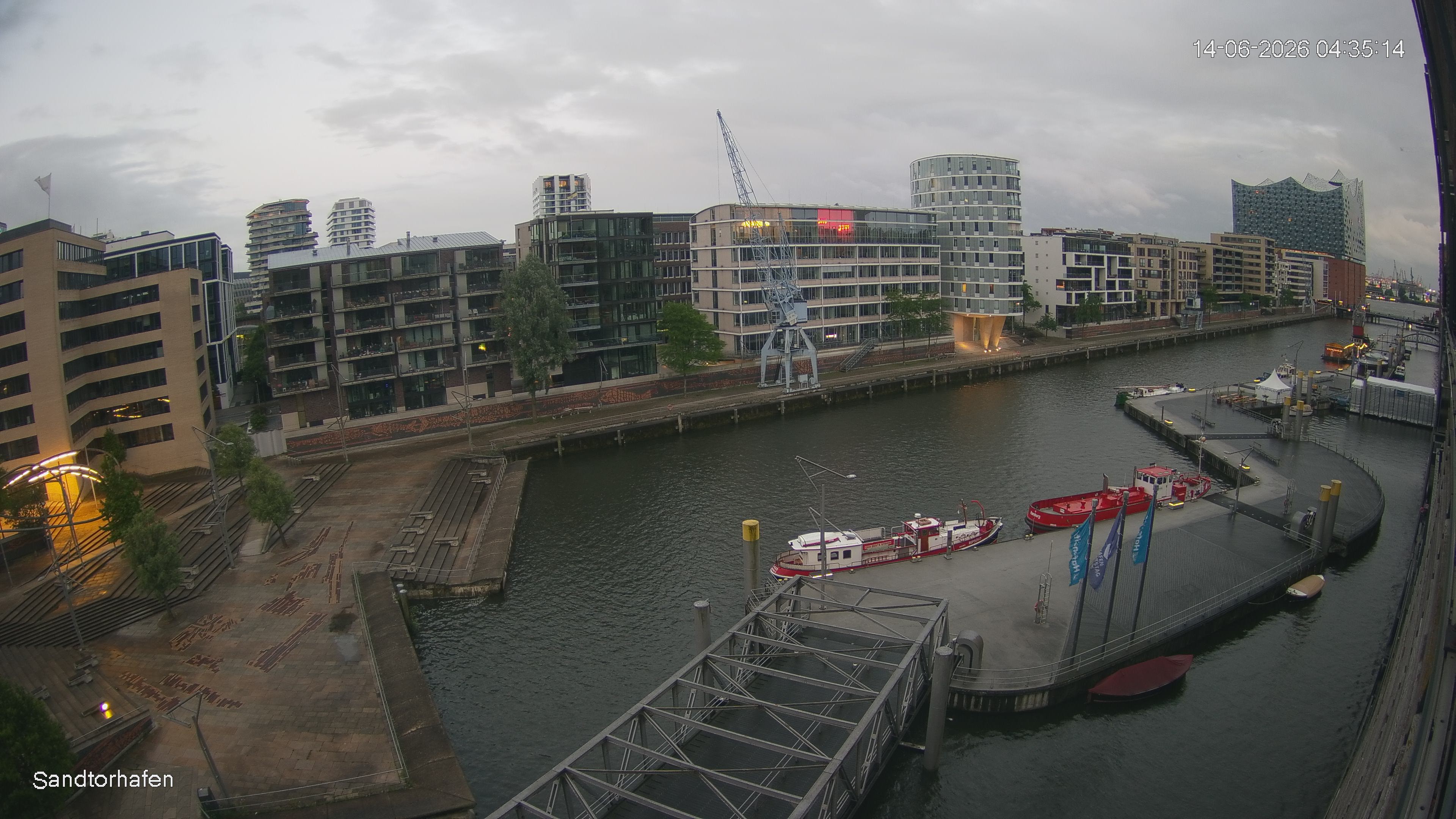 Archiv Foto Webcam Hamburg: HafenCity und Elbphilharmonie