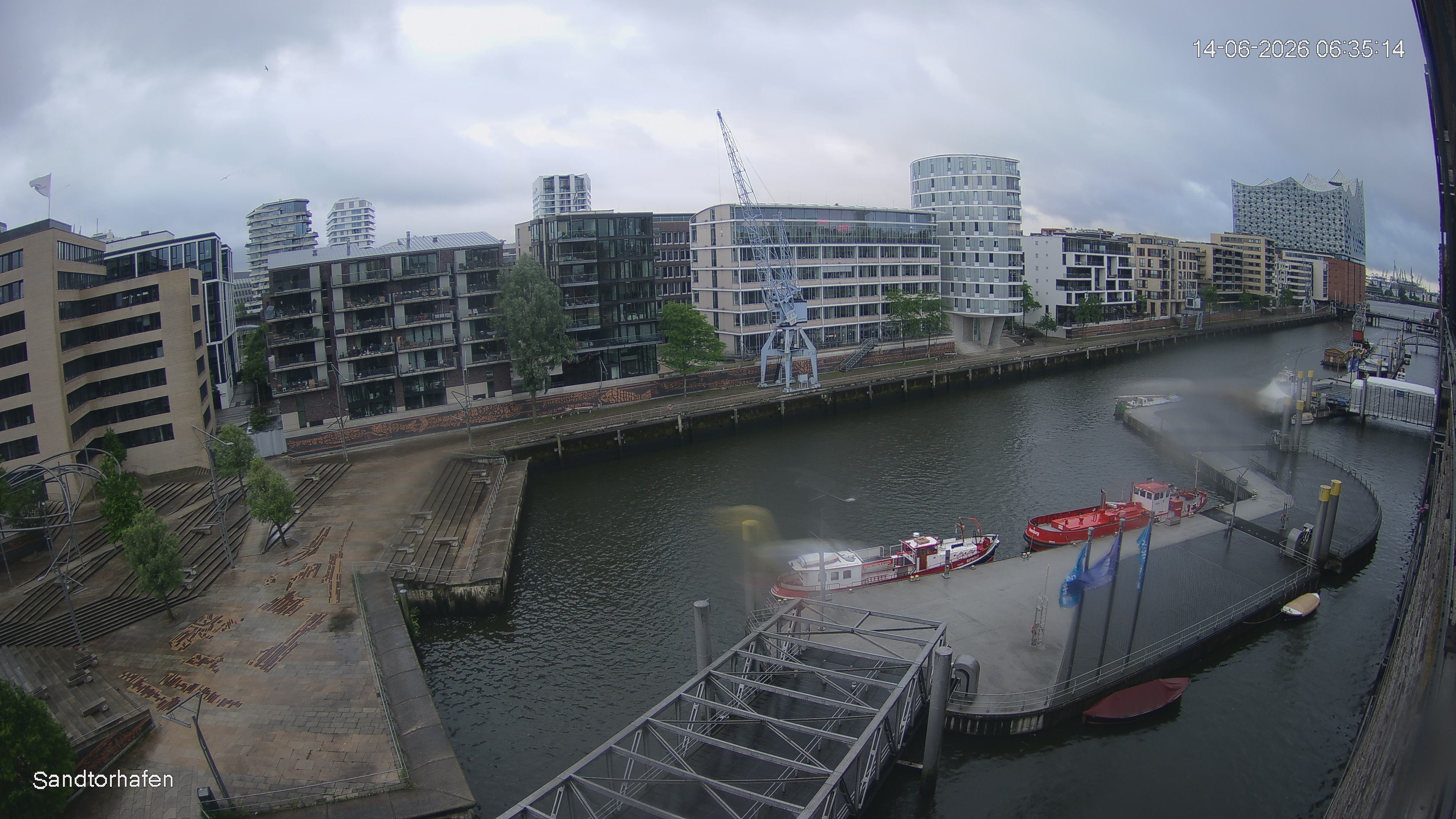 Archiv Foto Webcam Hamburg: HafenCity und Elbphilharmonie