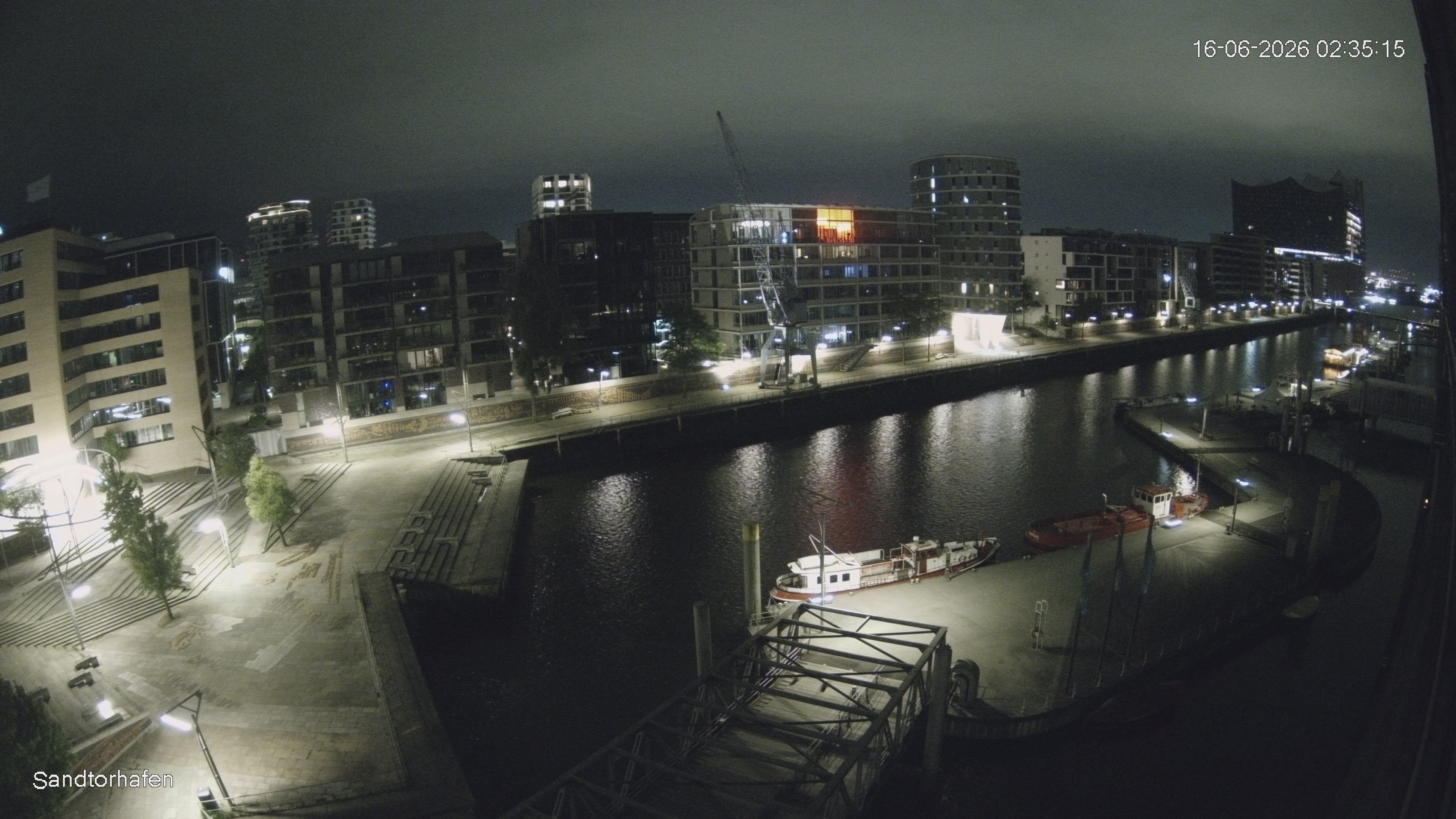 Archived image Webcam Harbour Hall Hamburg