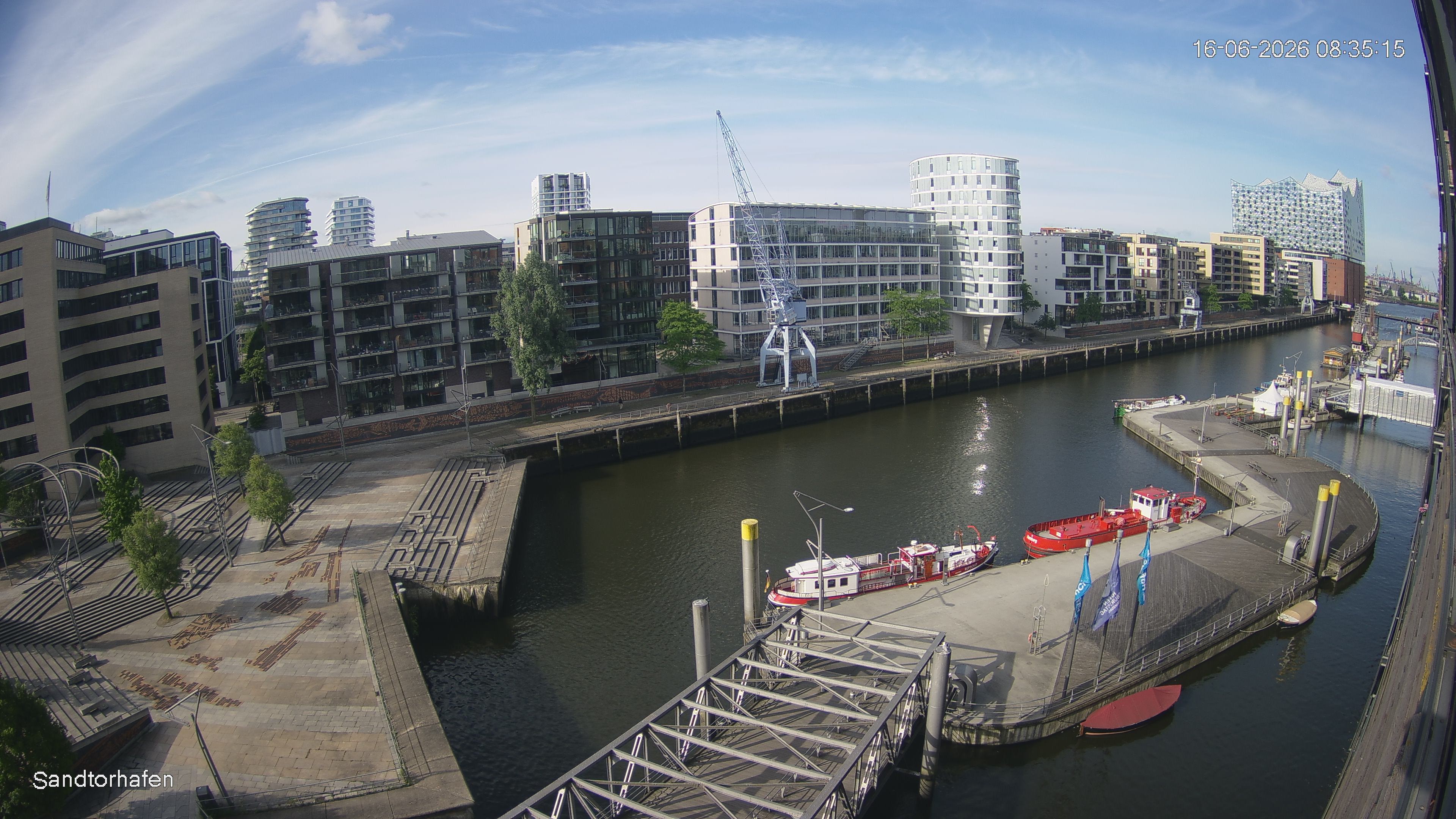 Archived image Webcam Harbour Hall Hamburg
